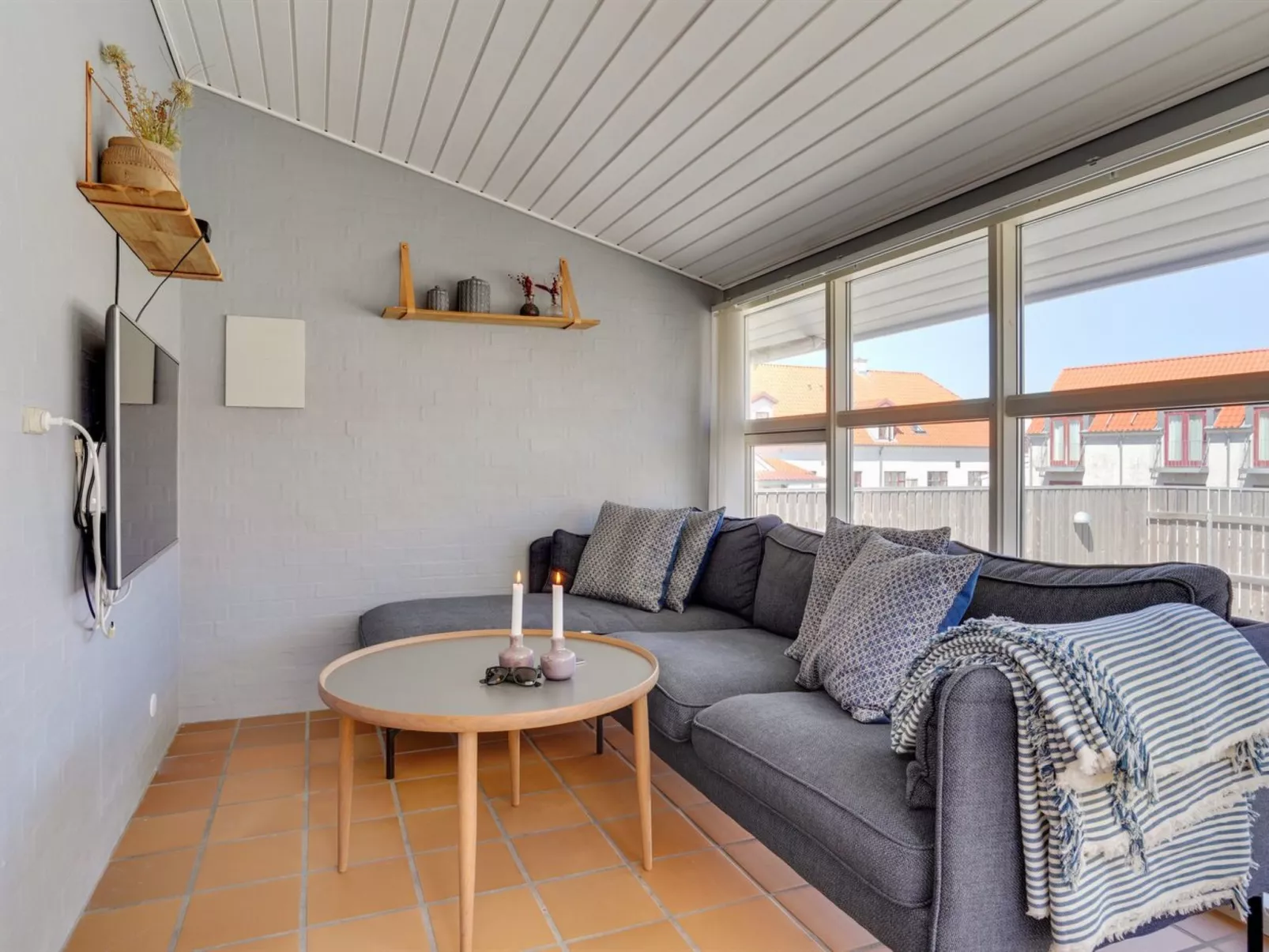 "Ljubinko" - 50m from the sea-Binnen