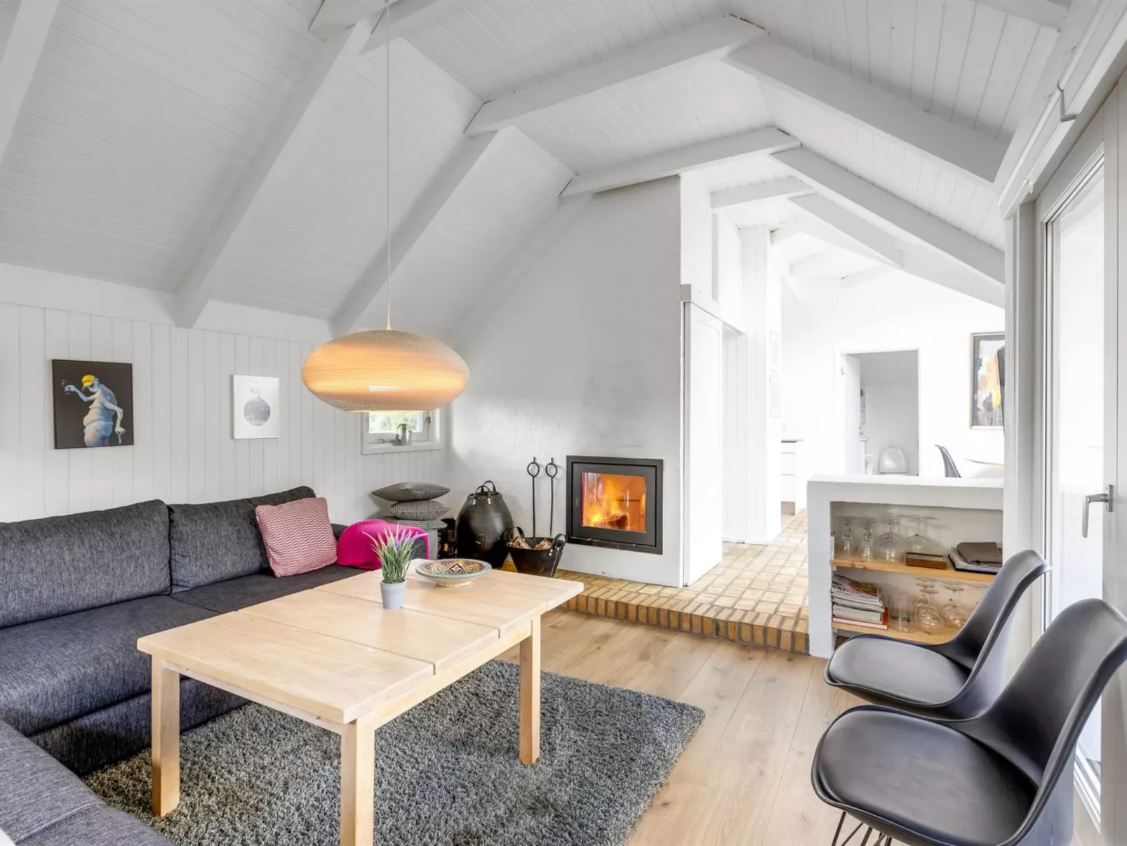 "Pihla" - 1.1km from the sea-Binnen