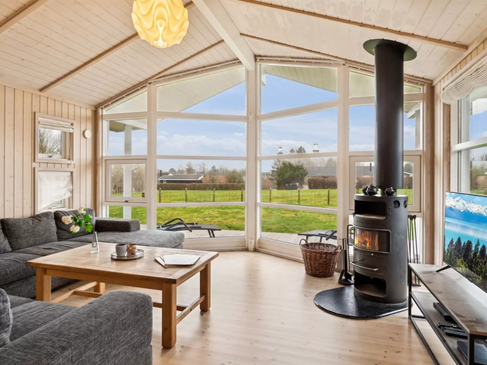 "Ilsi" - 275m from the sea-Binnen