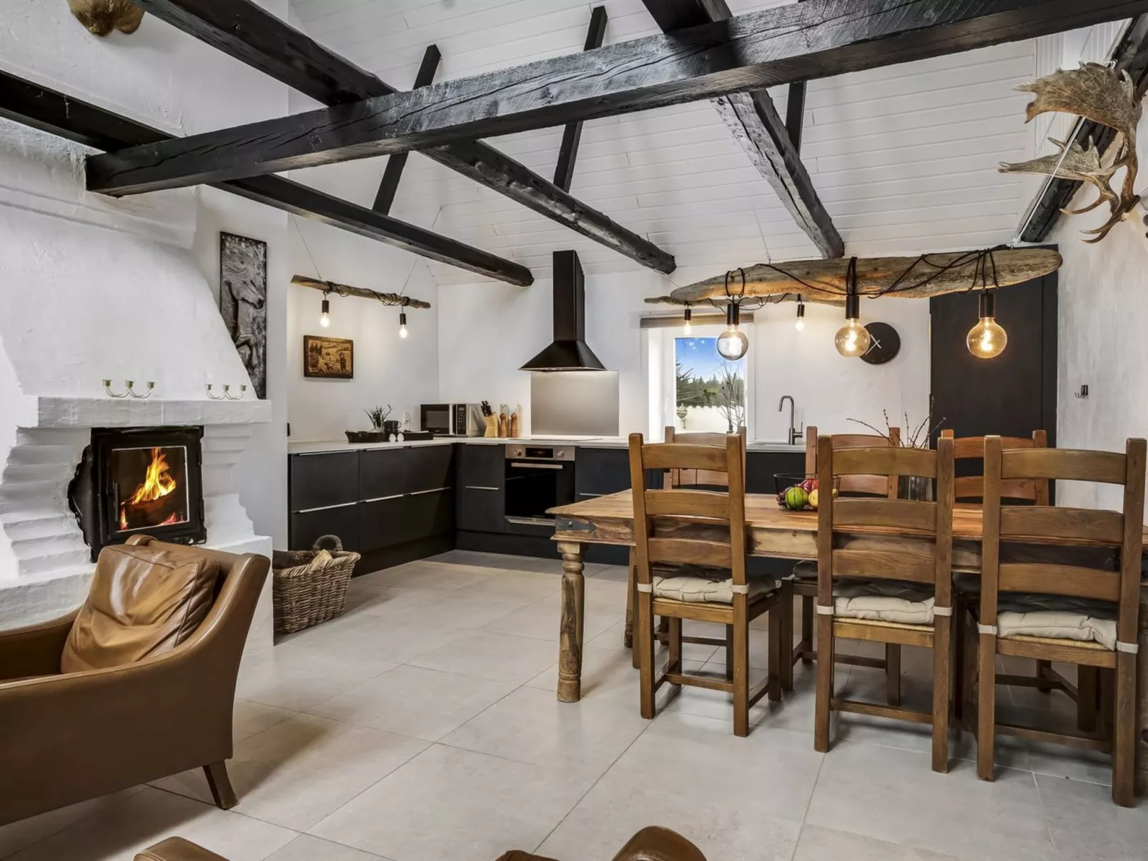 "Thorgot" - 3km from the sea-Binnen