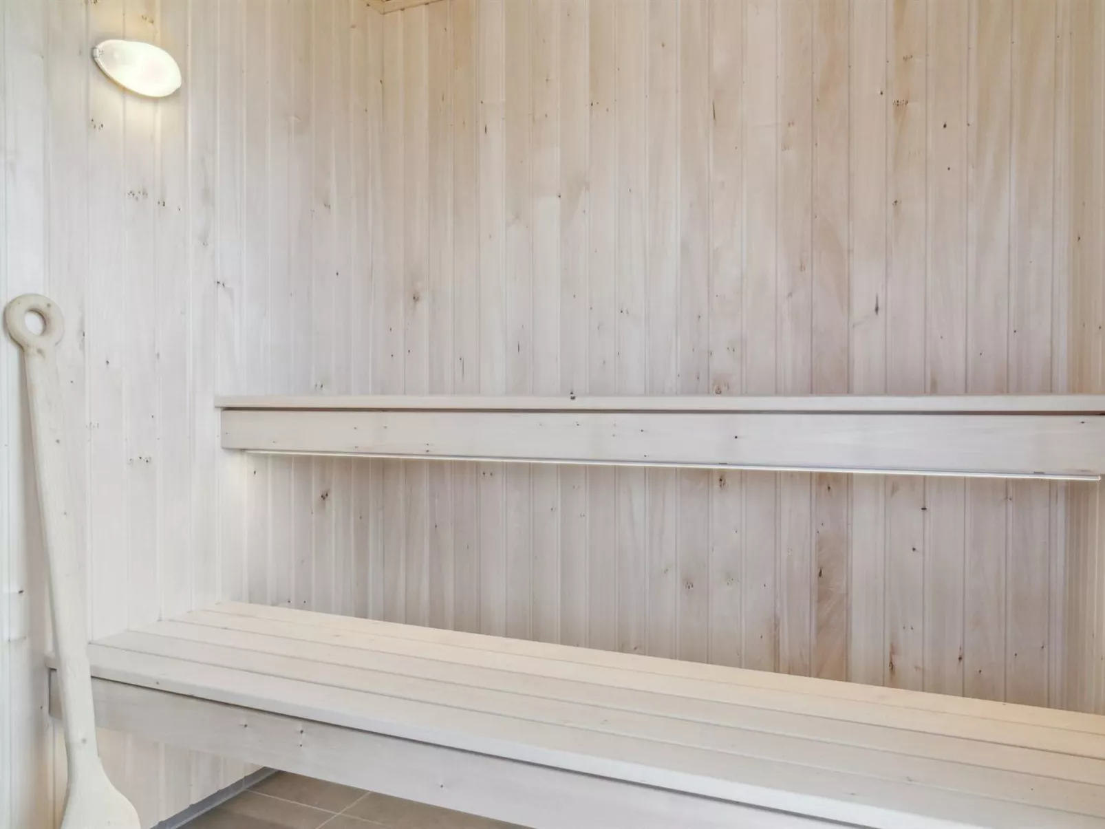 "Henke" - 475m from the sea-Binnen