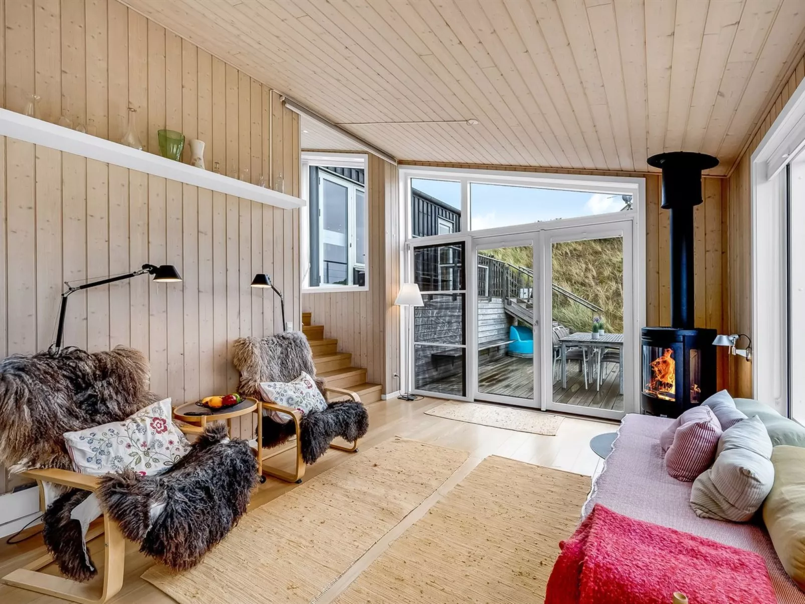 "Paaske" -  from the sea-Binnen