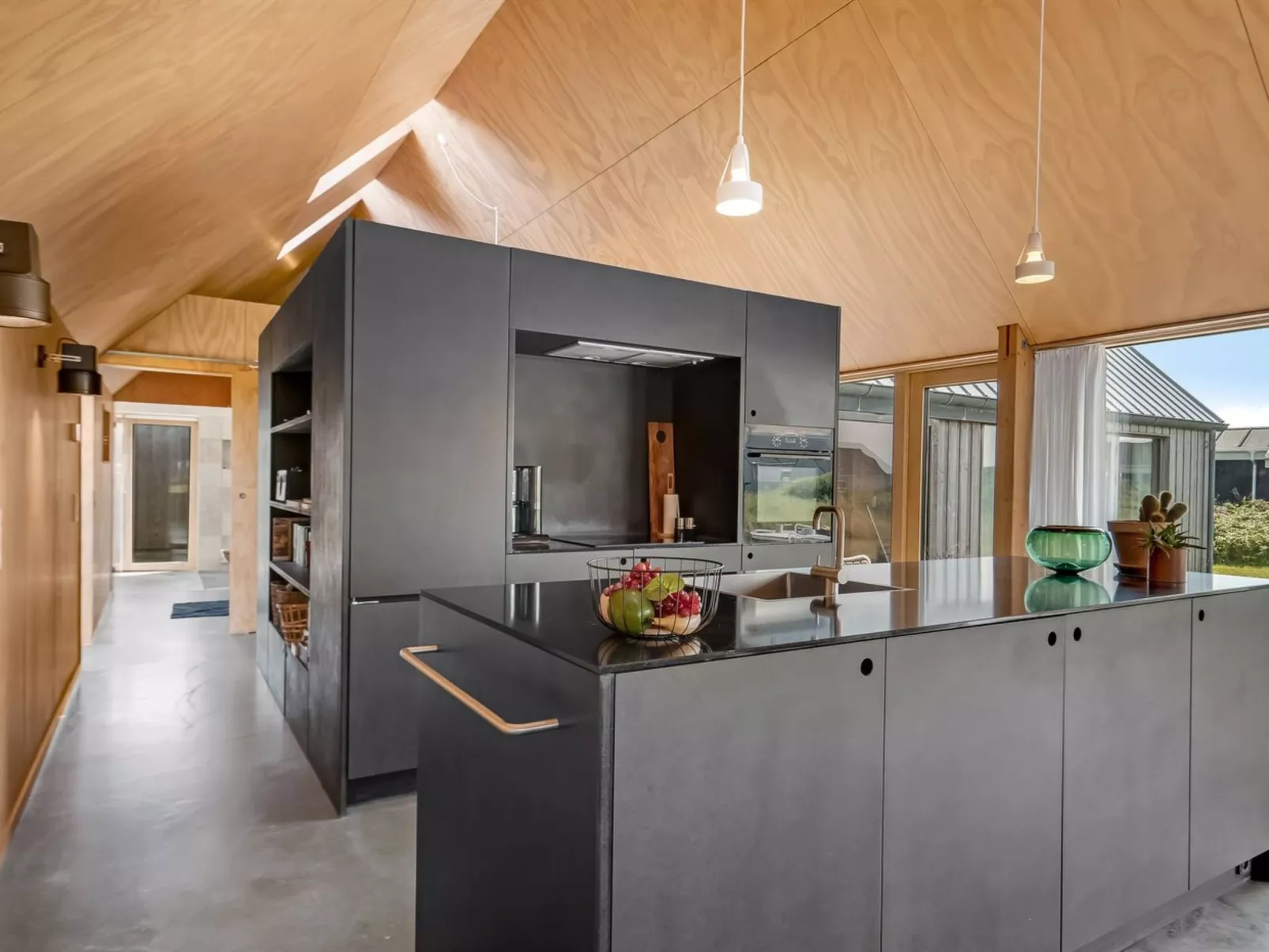 "Onni" - 250m from the sea-Binnen