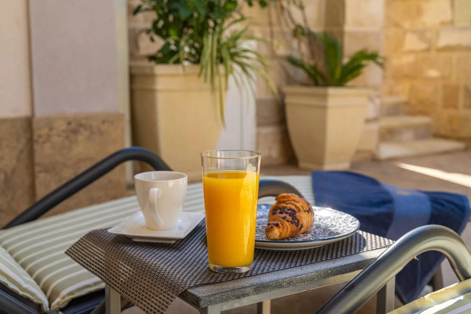 Apartments Aura - Comfort Studio Apartment 7 with shared swimming pool-Buitenlucht