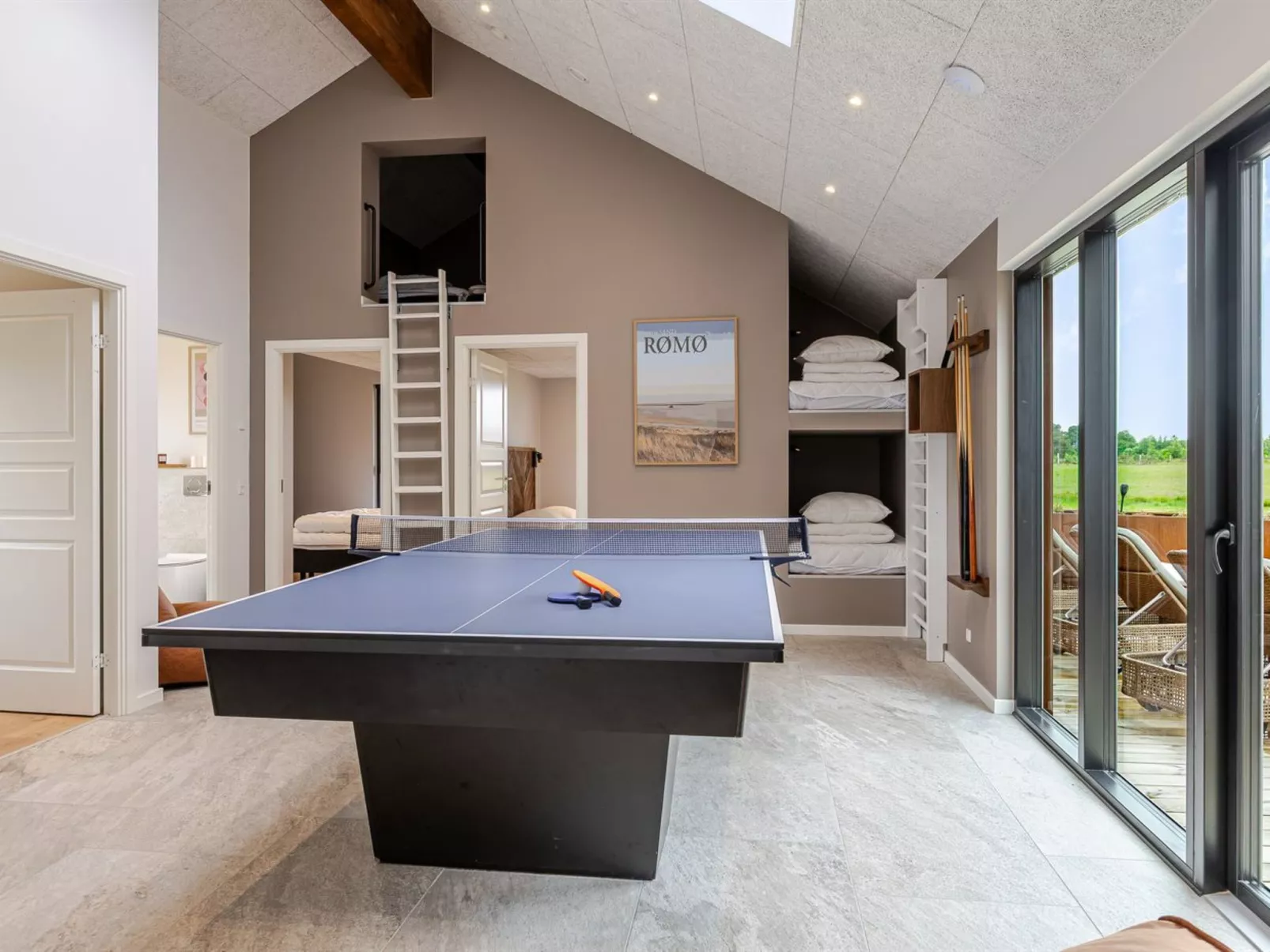 "Sönke" - 4km from the sea-Binnen