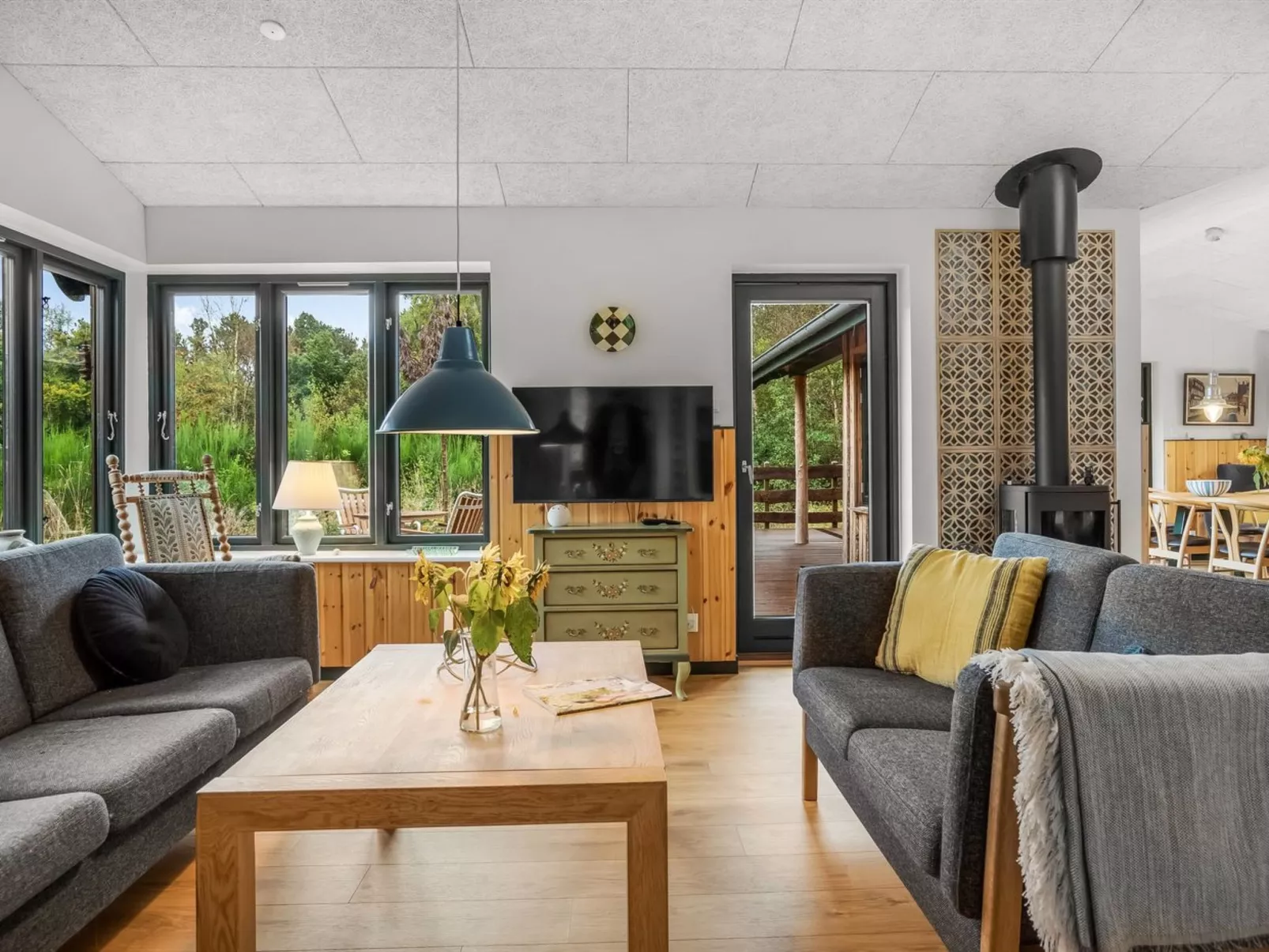 "Duco" - 780m from the sea-Binnen