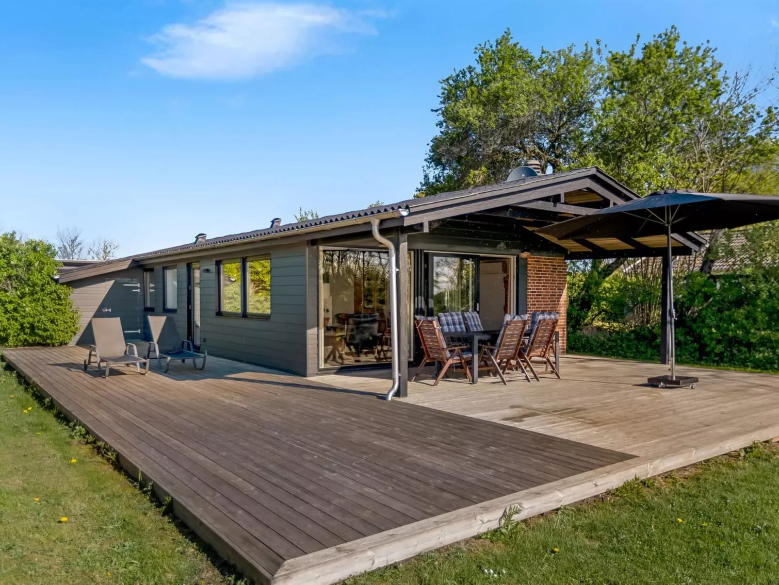 "Ørn" - 5m from the sea-Buiten