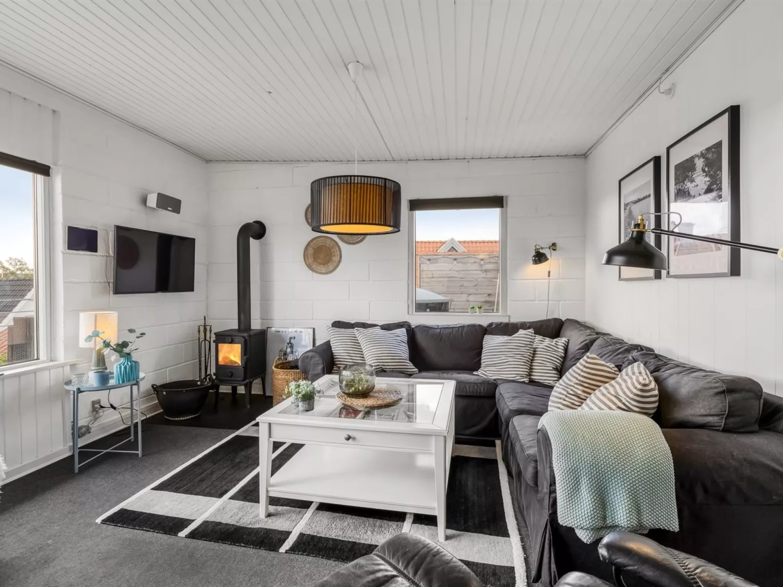 "Delan" - 75m from the sea-Binnen