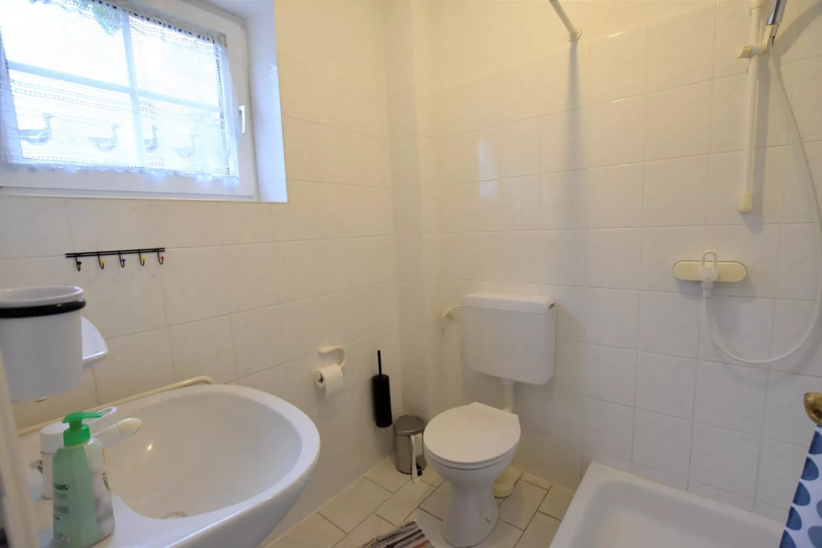 Ferienhaus Rebhuhnweg-Badkamer