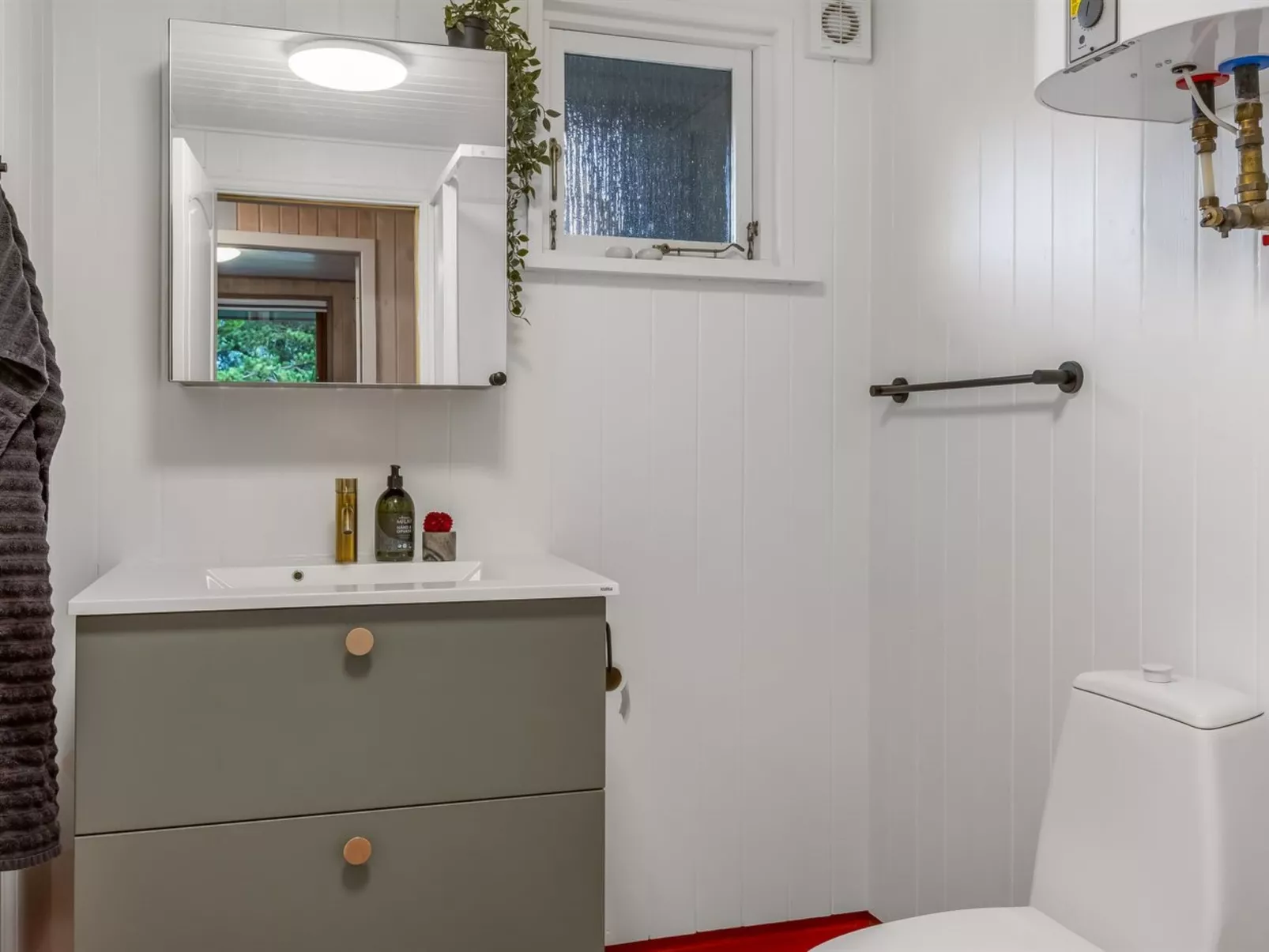 "Tole" - 2km from the sea-Binnen