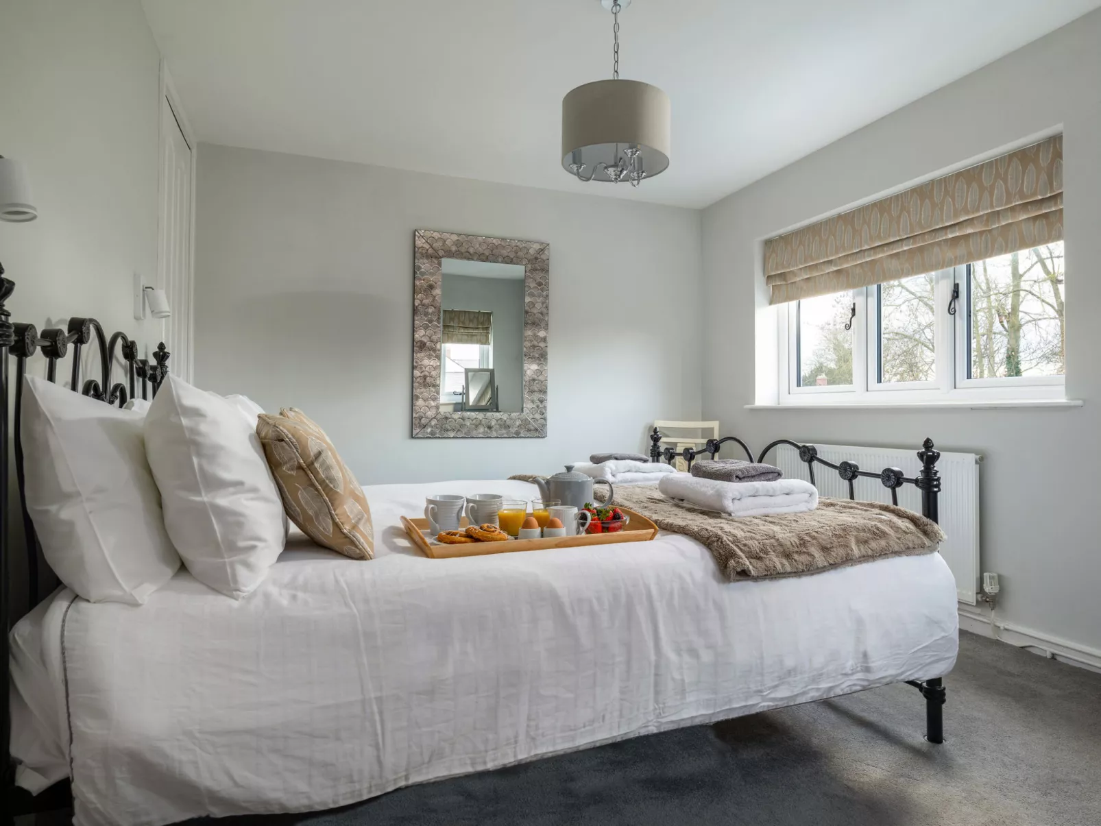 Esmor Cottage-Binnen