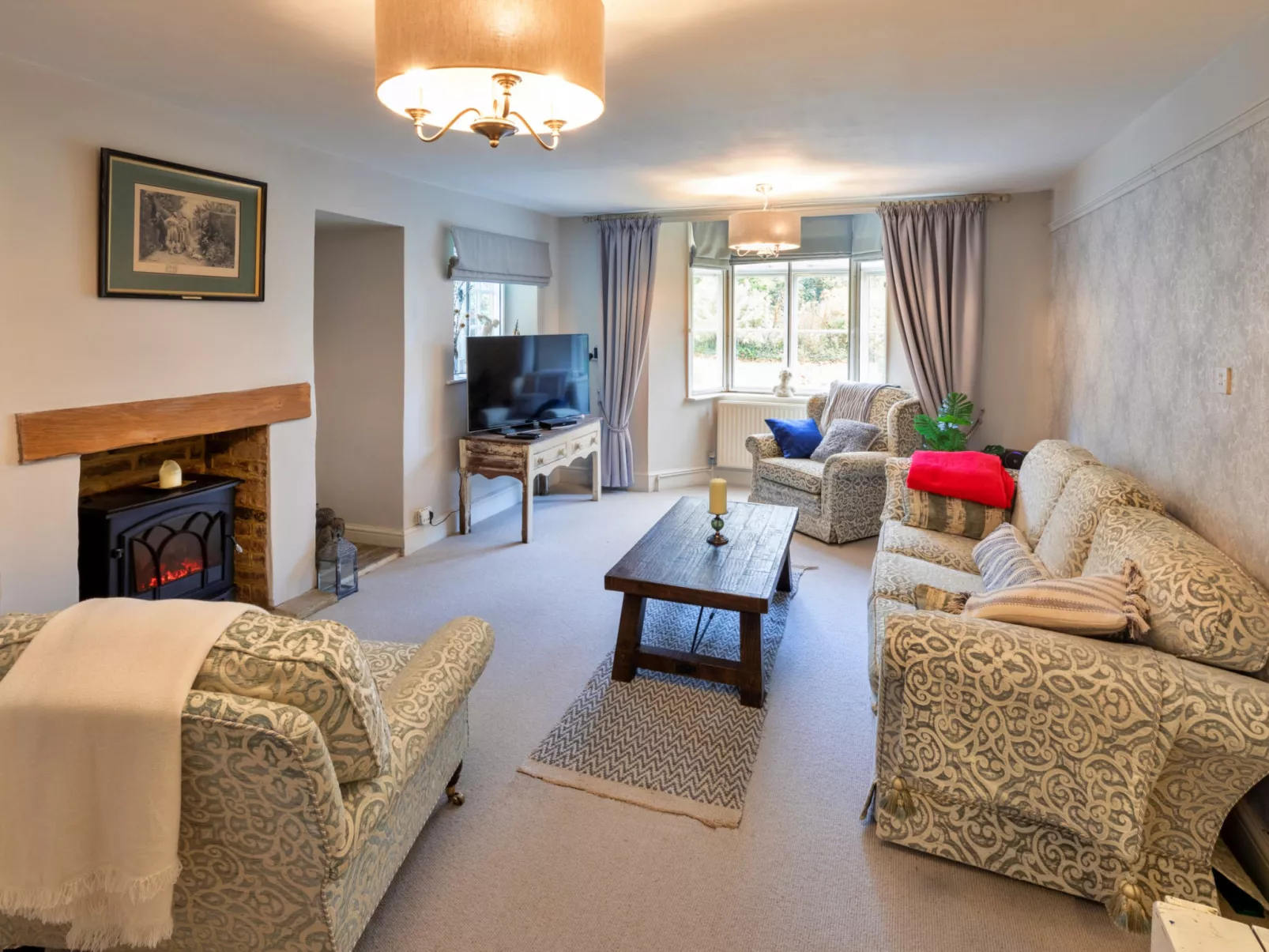 Islip Mill House - Beautiful Riverside Home-Binnen