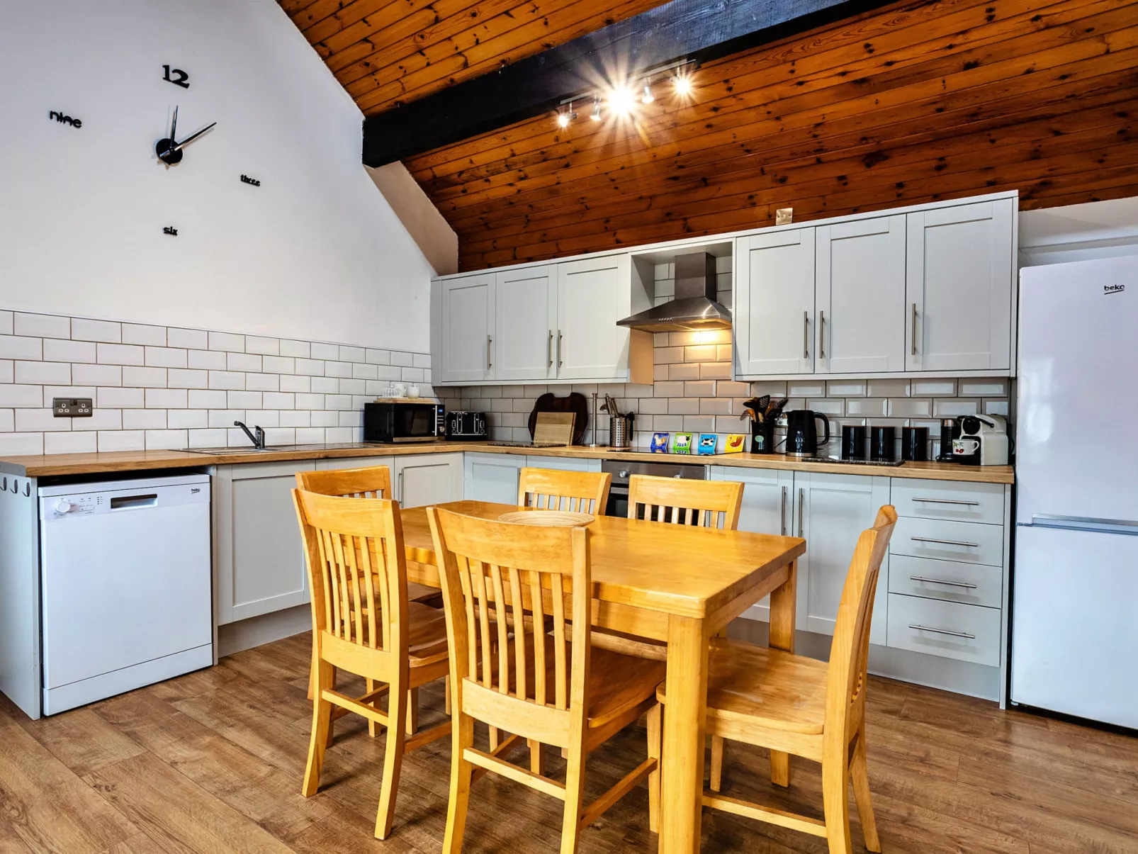 Woodstock Lodge-Binnen