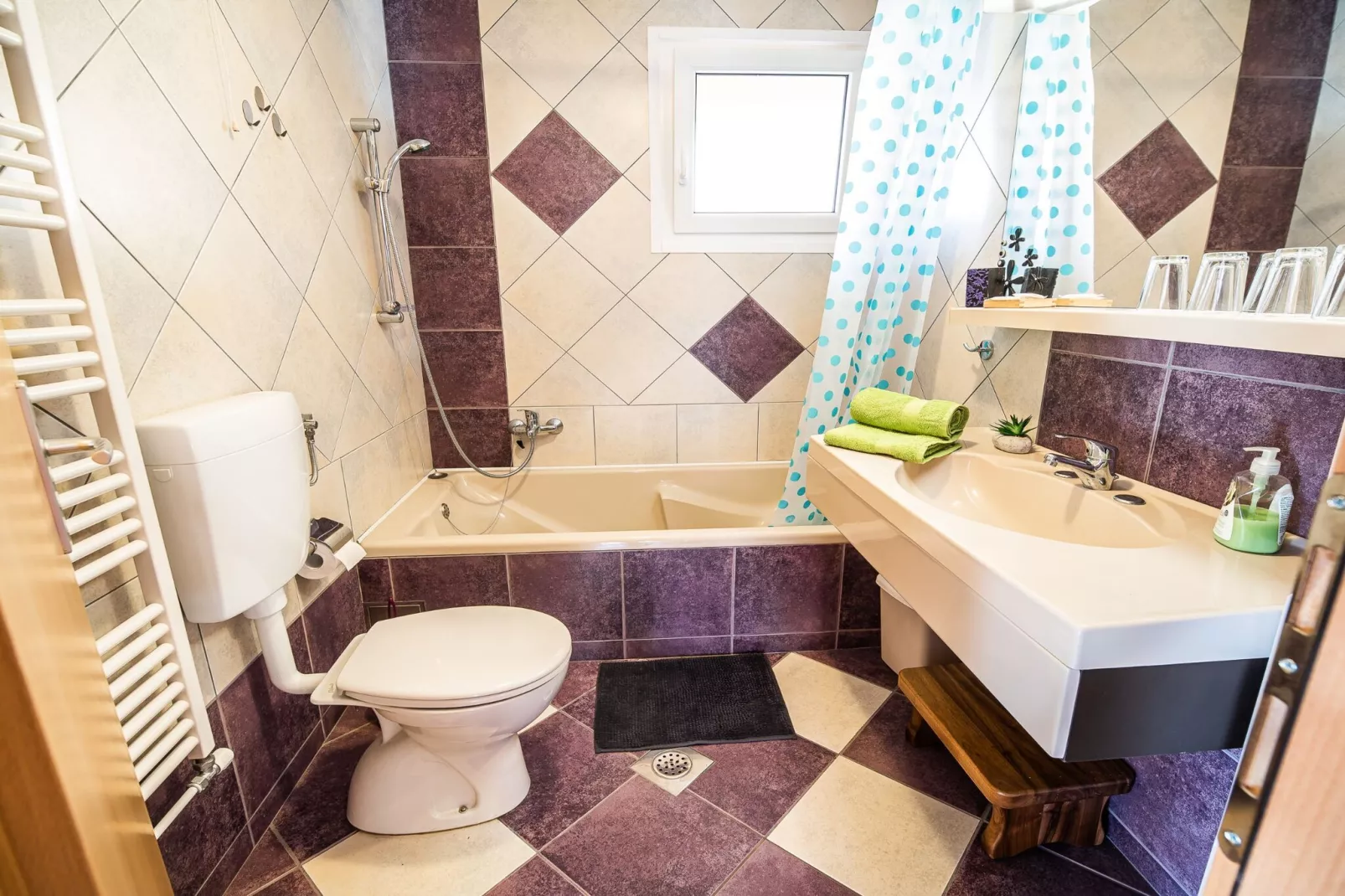 Holiday Home Slap with Sauna and BBQ - Two Bedroom Holiday Home-Badkamer