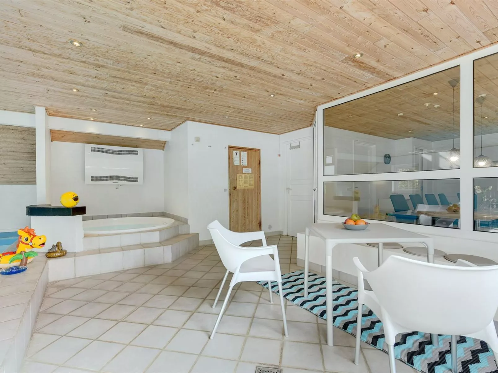 "Alvina" - 3.2km from the sea-Binnen