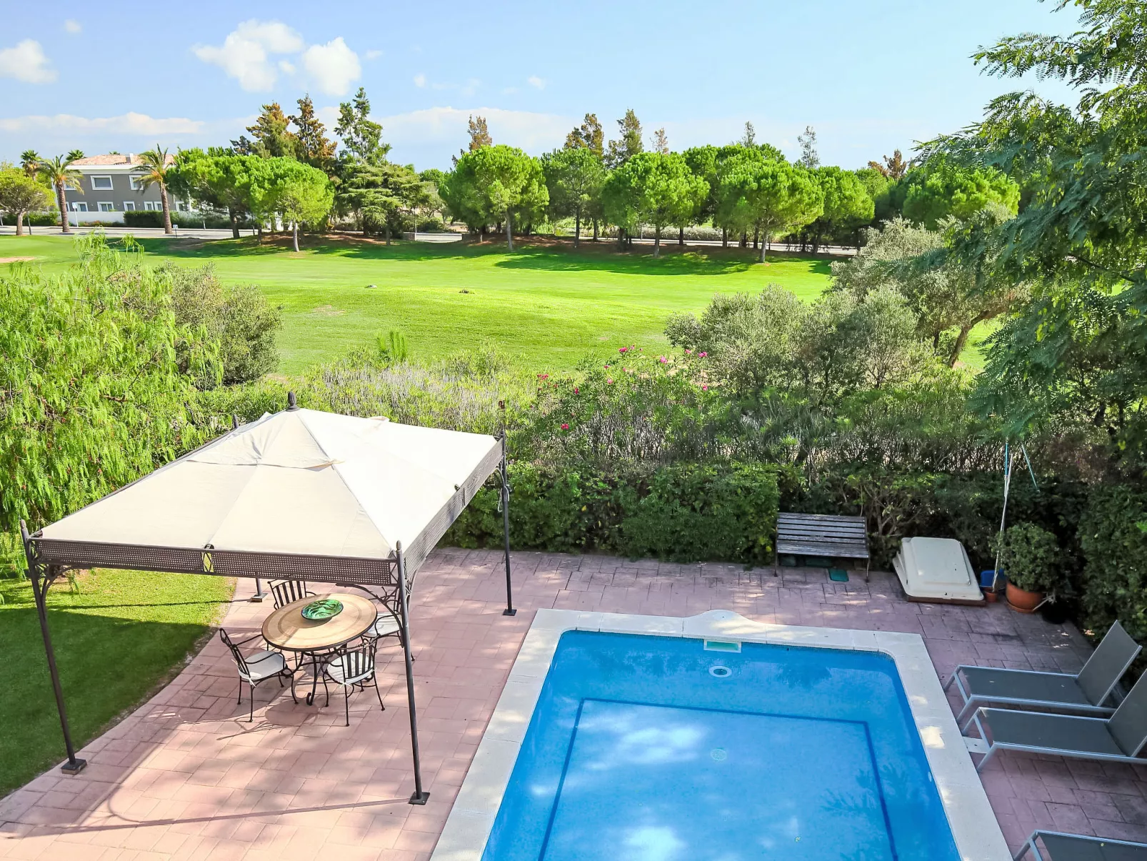 Bertoni Golf & Sea-Buiten