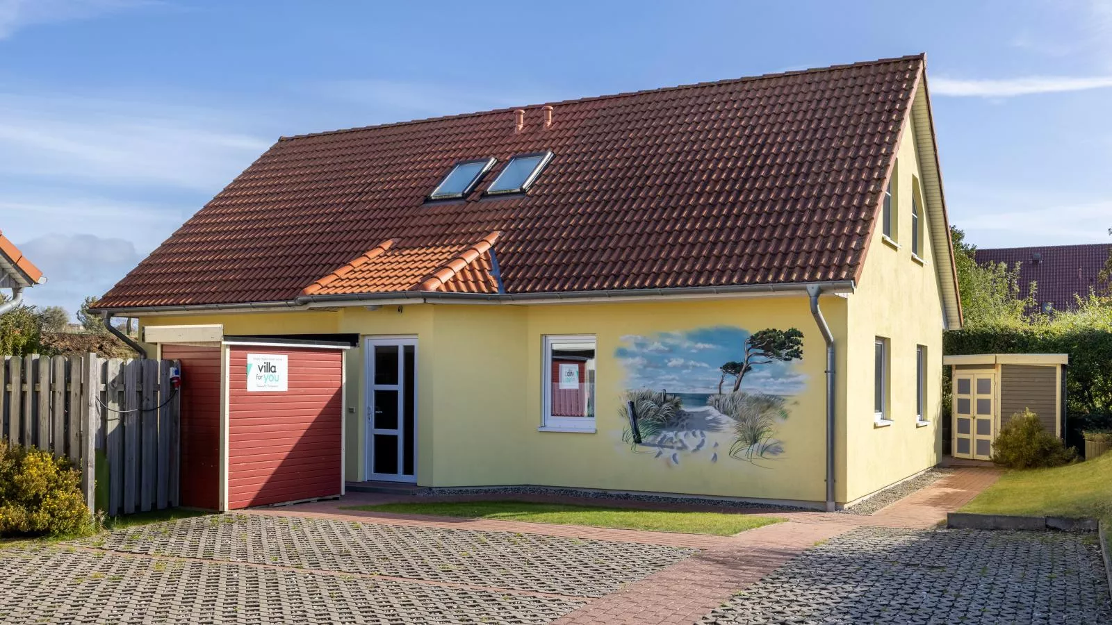 Windflüchter links mit Sauna-Buitenkant zomer