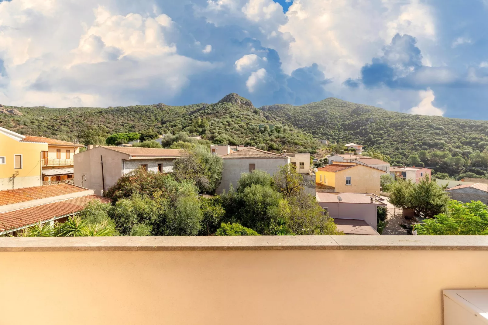 ATTICO MAREBLU-Uitzicht zomer