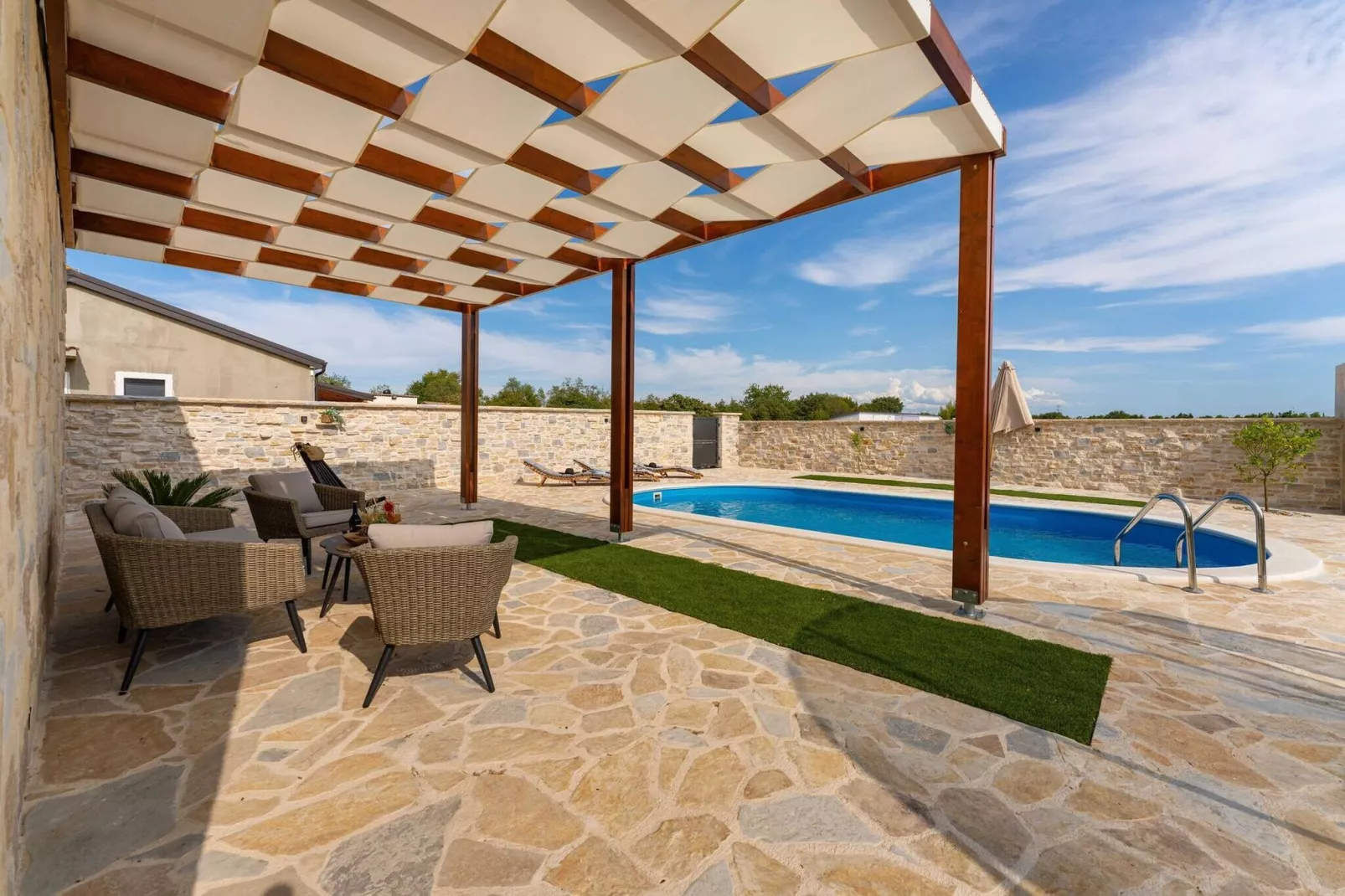 Holiday home Katalea-Zwembad