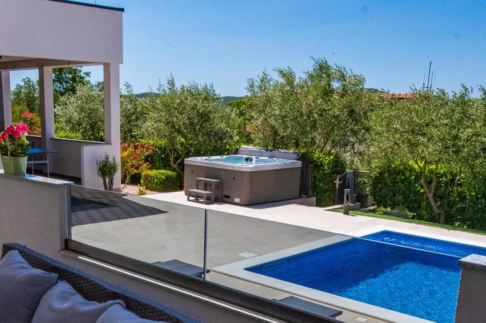 Luxury Villa Burra-Zwembad