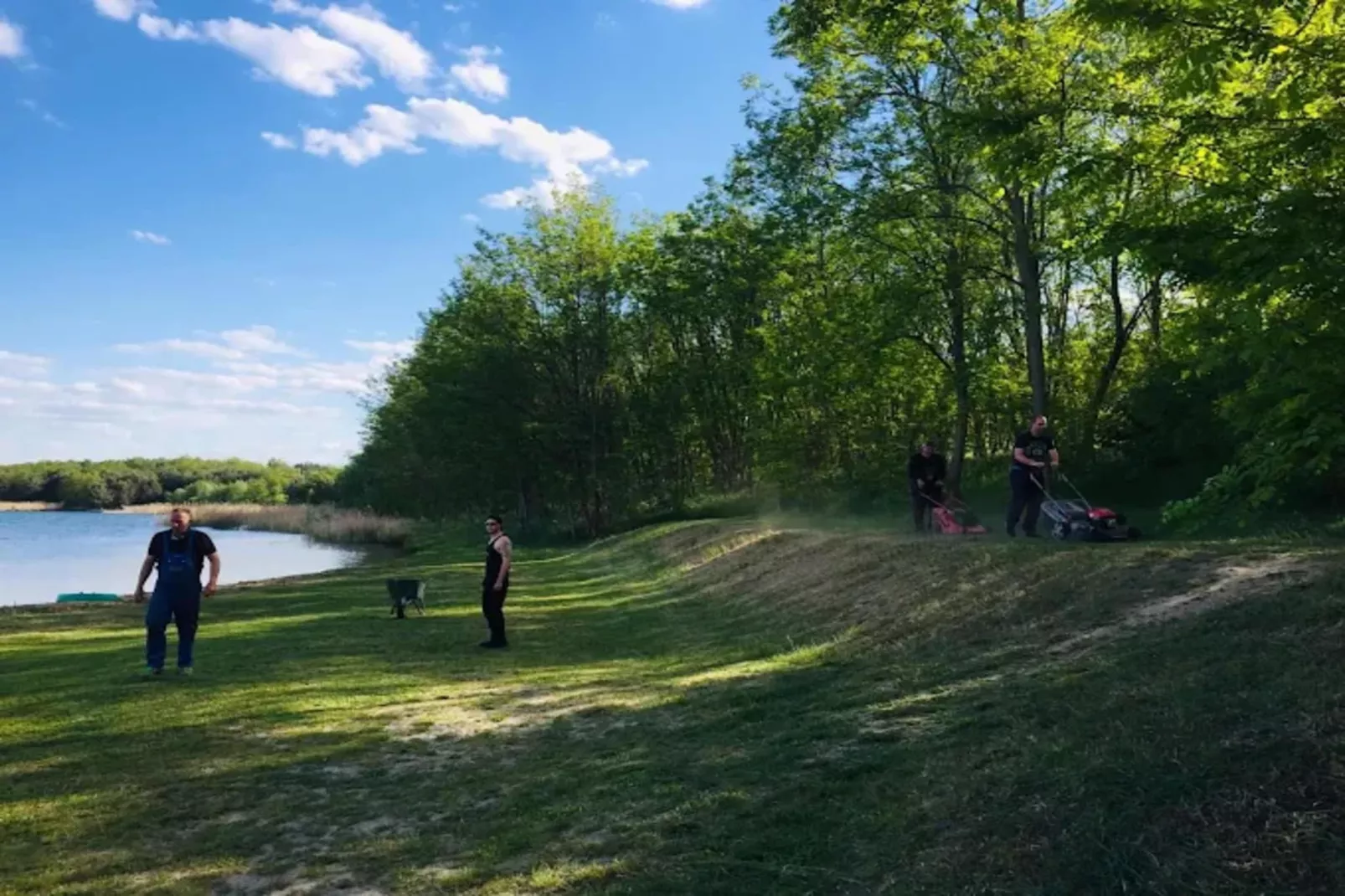 Hausboot am Gräbendorfer See-Gebieden zomer 1km