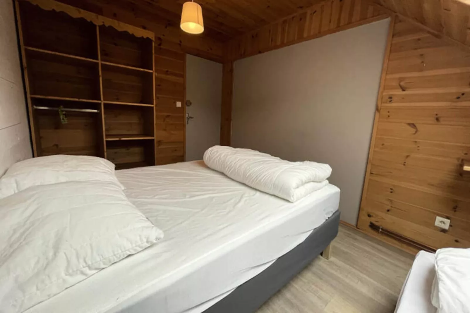 Appartements à Albepierre Bredons - Niet-getagd