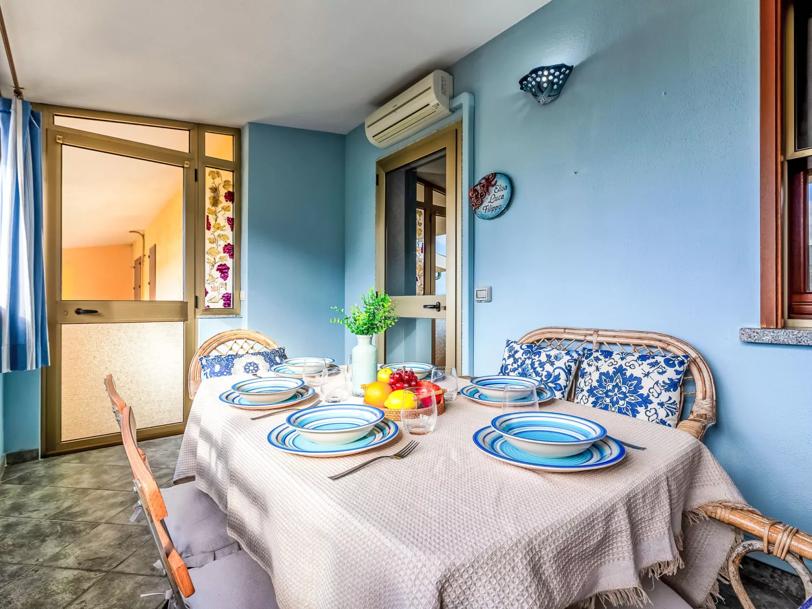 Su Sguardu 'e su Mari-Buiten