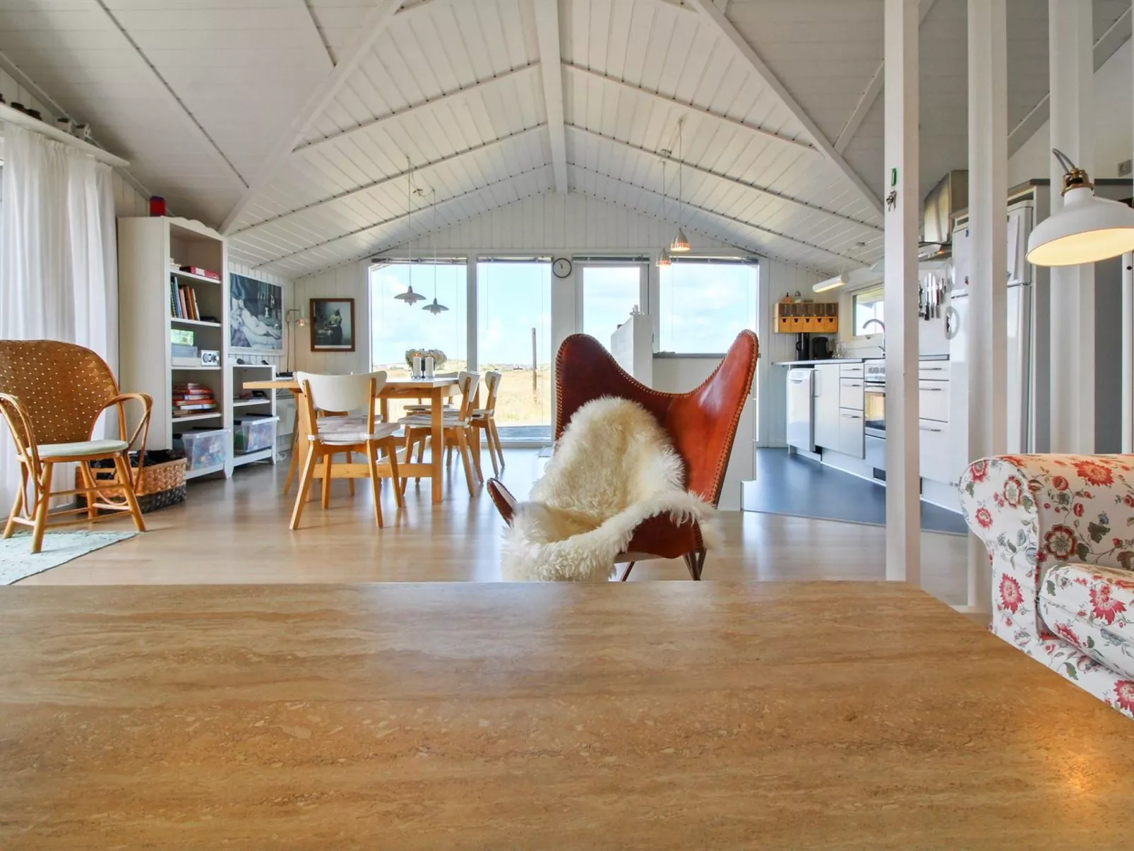 "Edyta" - 400m from the sea-Binnen