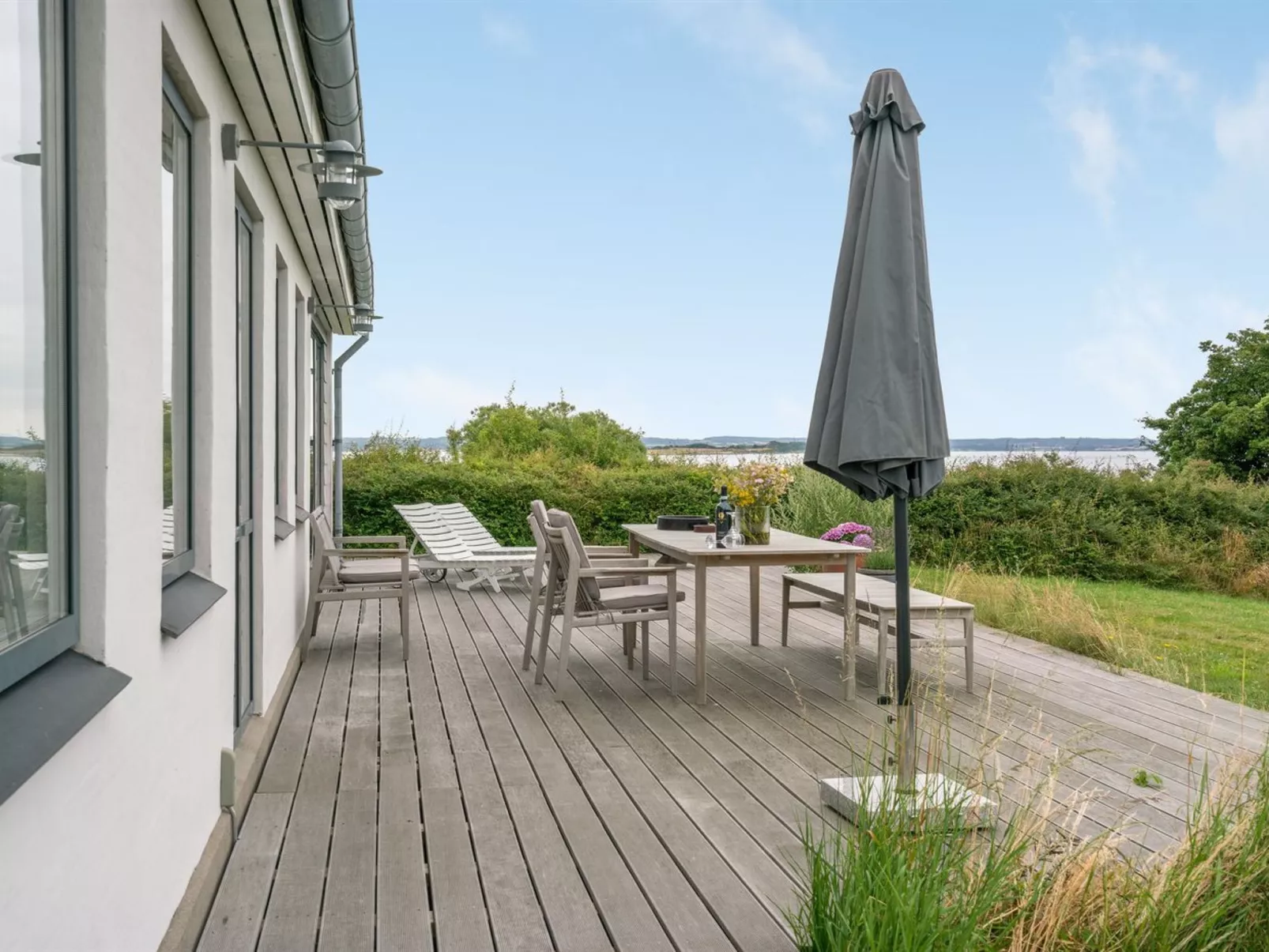 "Sissela" - 5m from the sea-Buiten