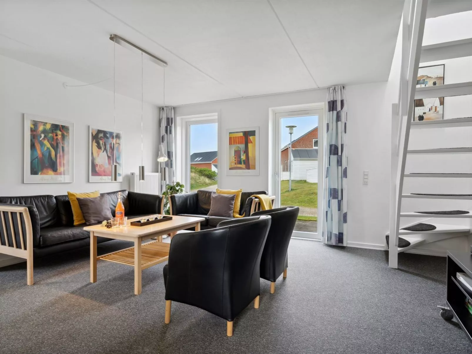 "Aldora" - 2.3km from the sea-Binnen