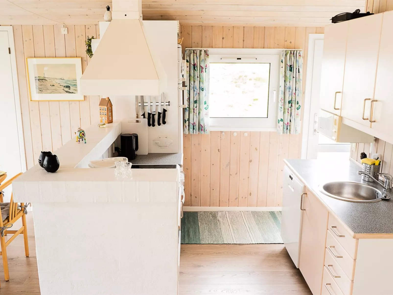 "Mila" - 750m from the sea-Binnen