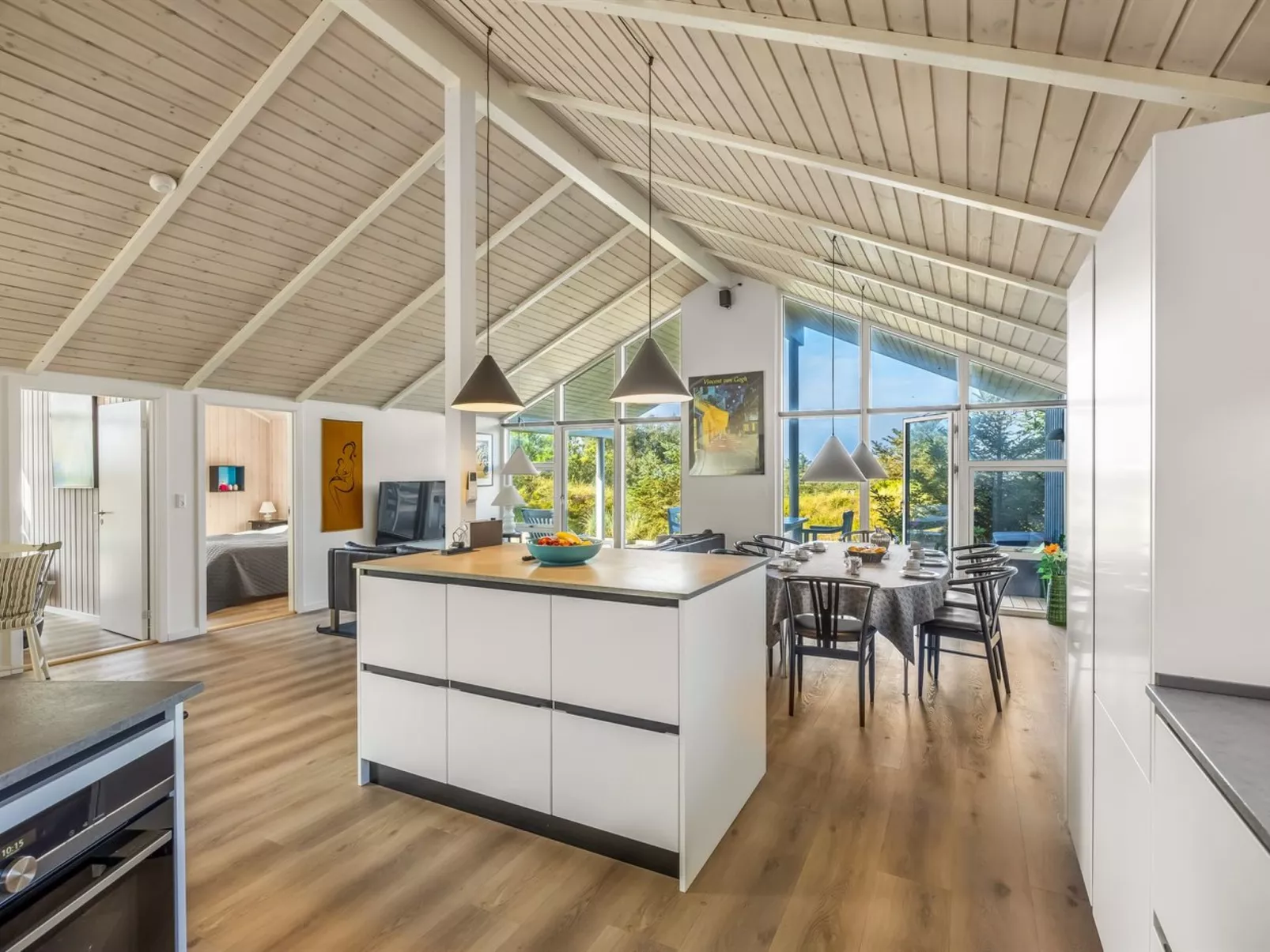 "Elna" - 400m from the sea-Binnen