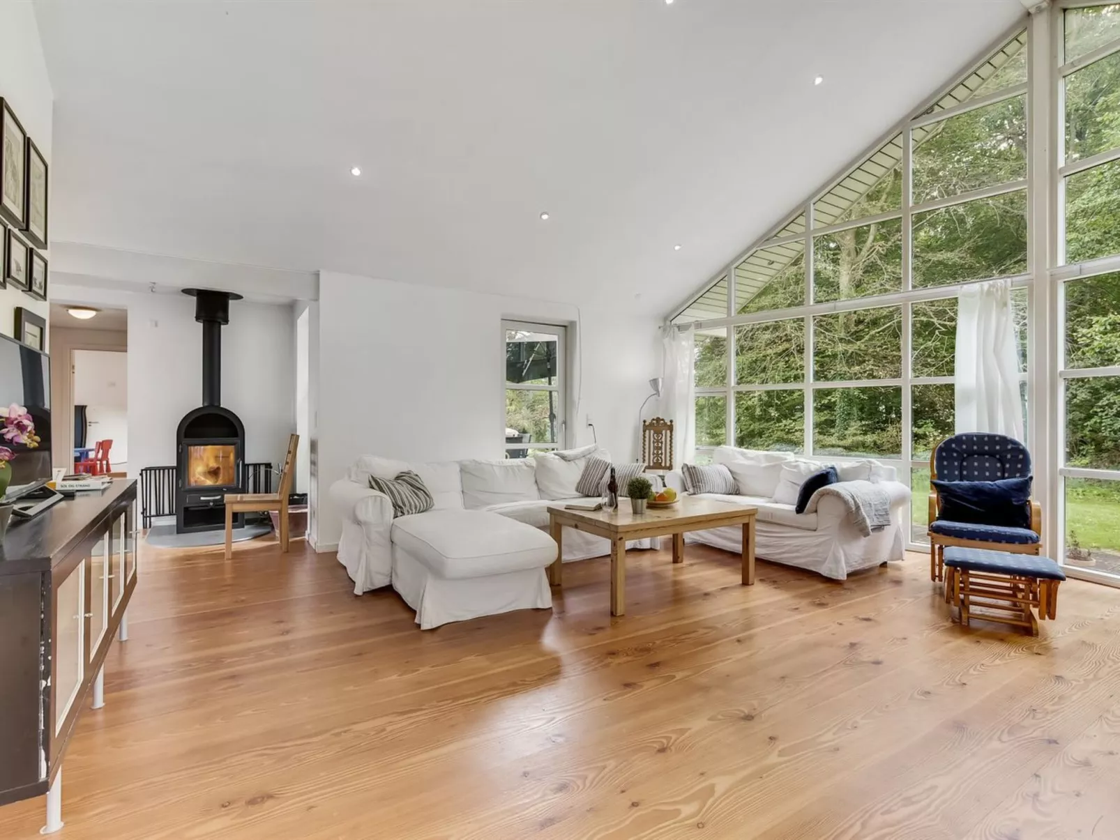 "Bjerund" - 250m from the sea-Binnen