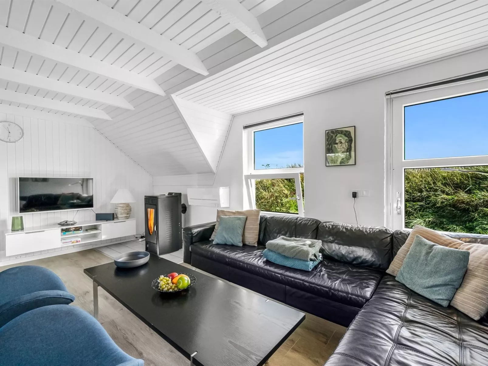 "Ruse" - 500m from the sea-Binnen