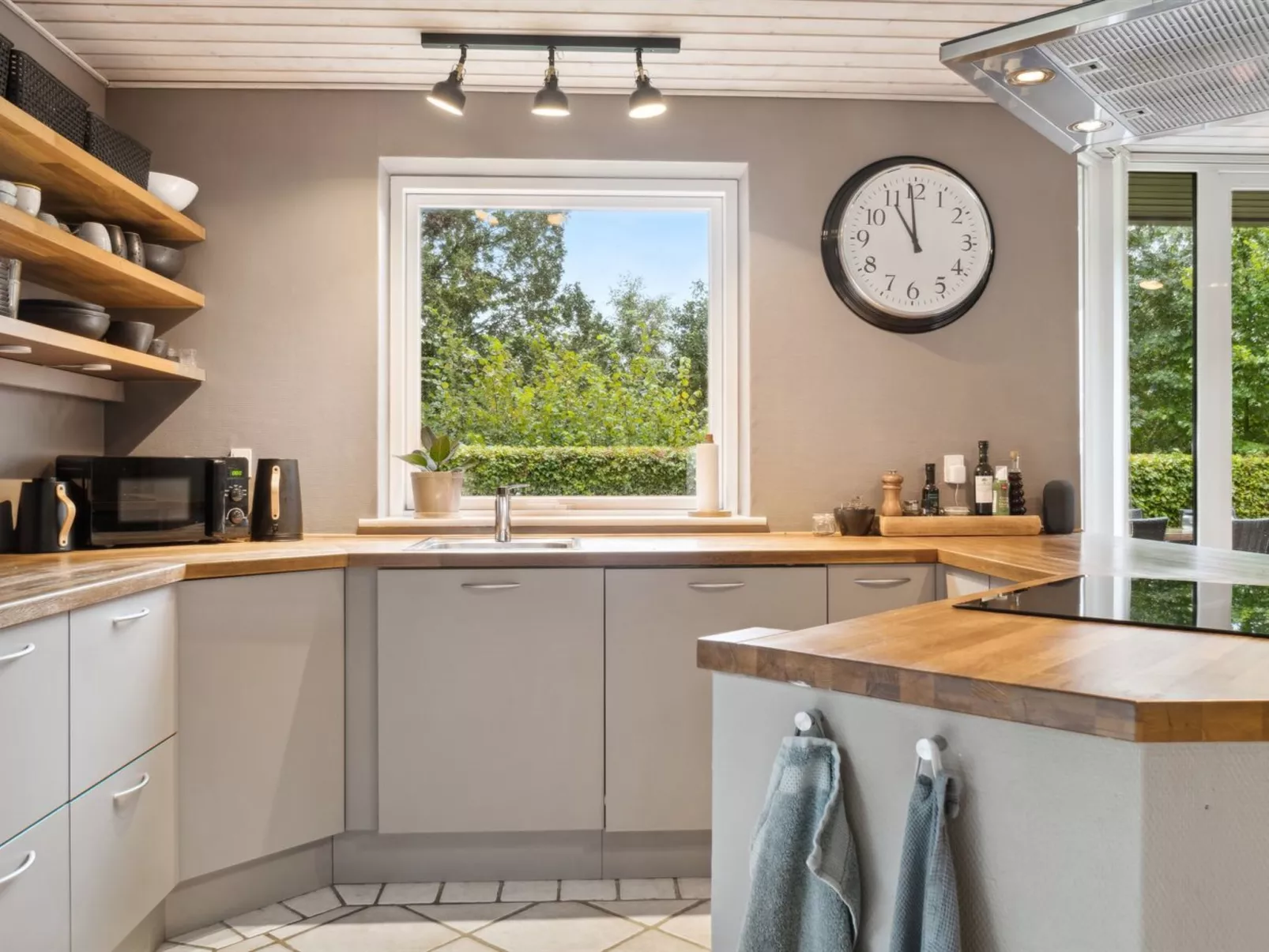 "Thiokk" - 500m from the sea-Binnen