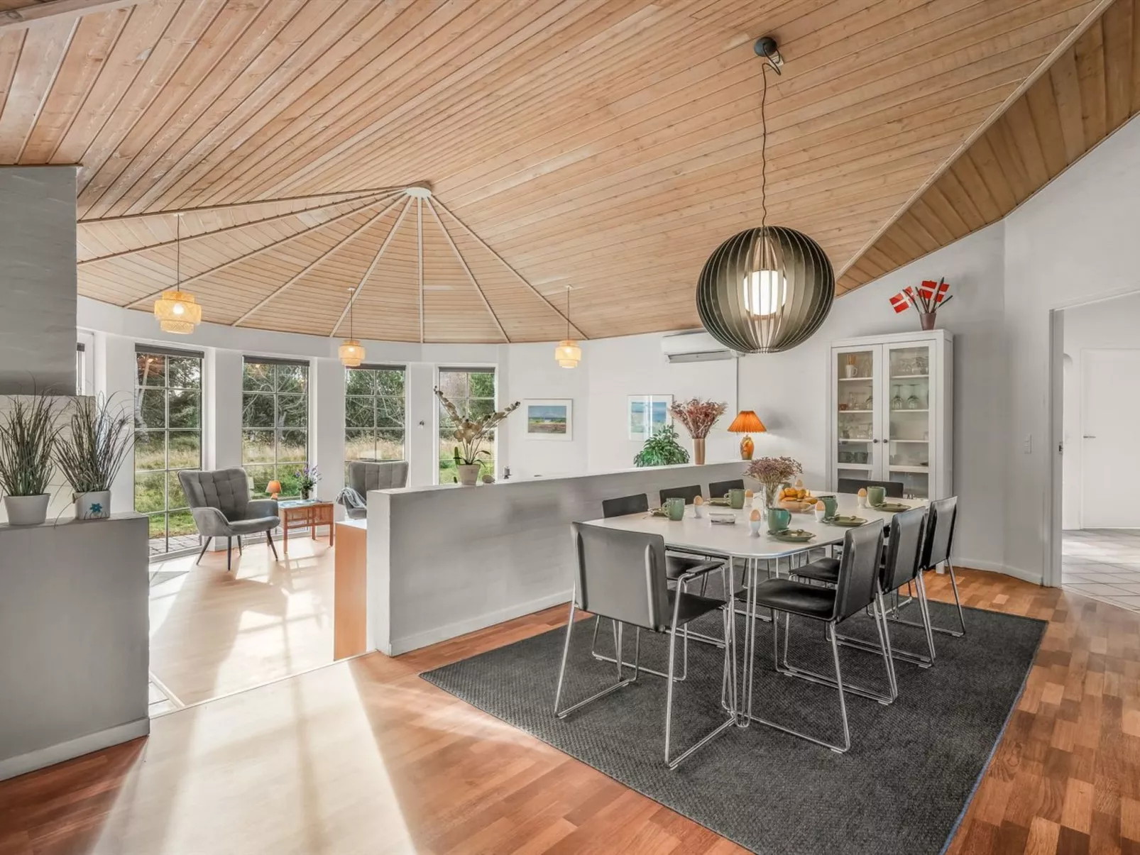 "Ingmund" - 2km from the sea-Binnen