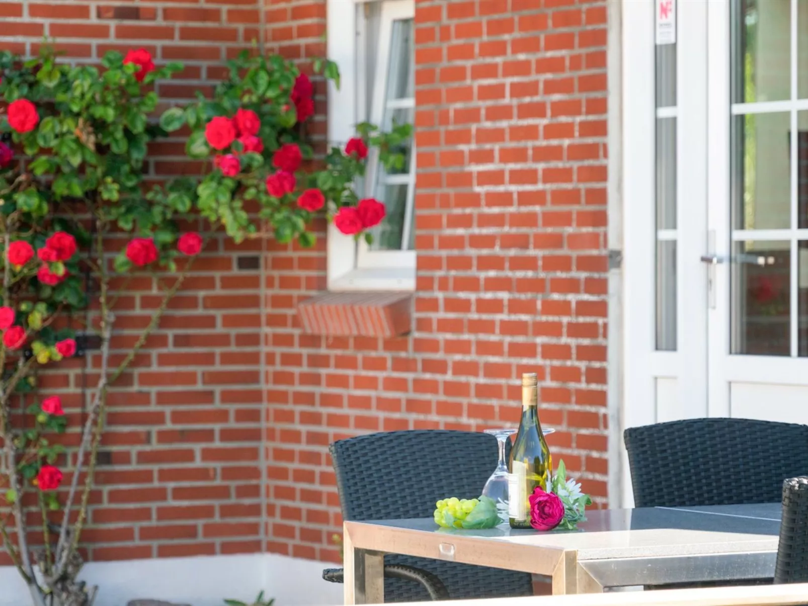 "Stefan" - 500m from the sea-Buiten