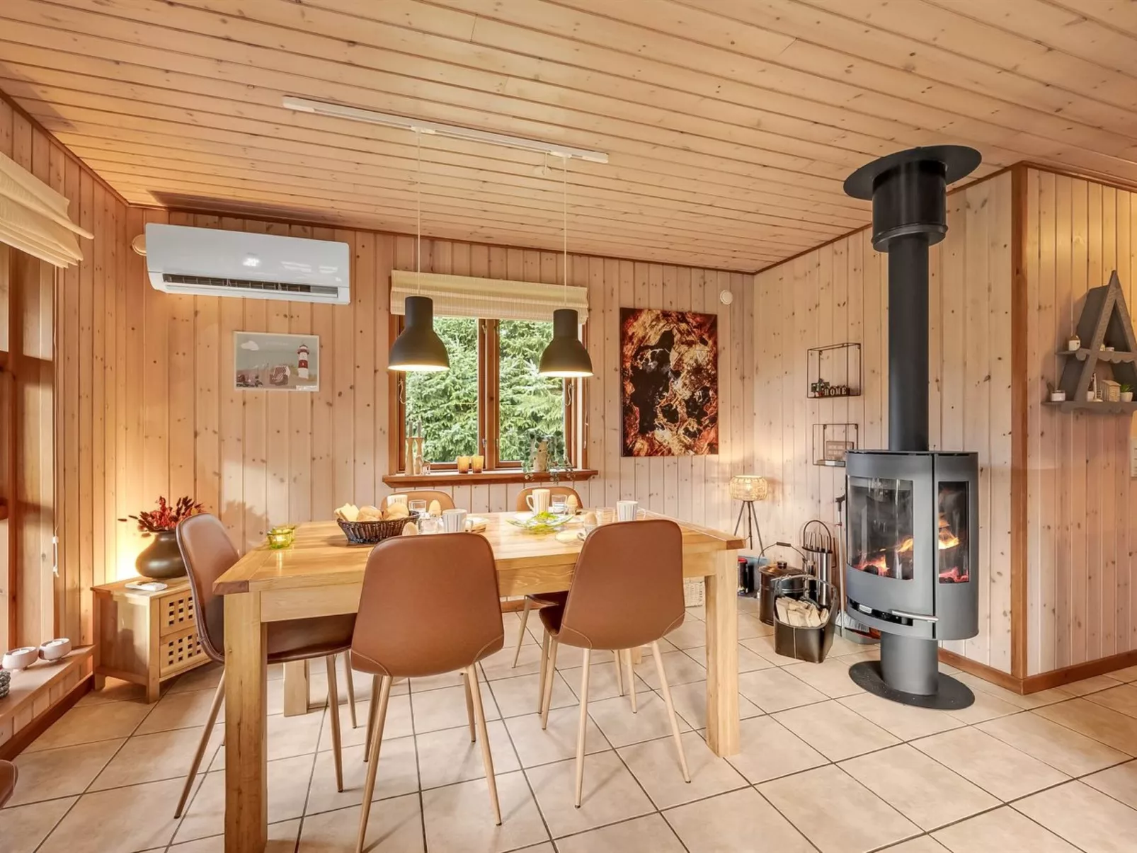 "Engeline" - 300m to the fjord-Binnen