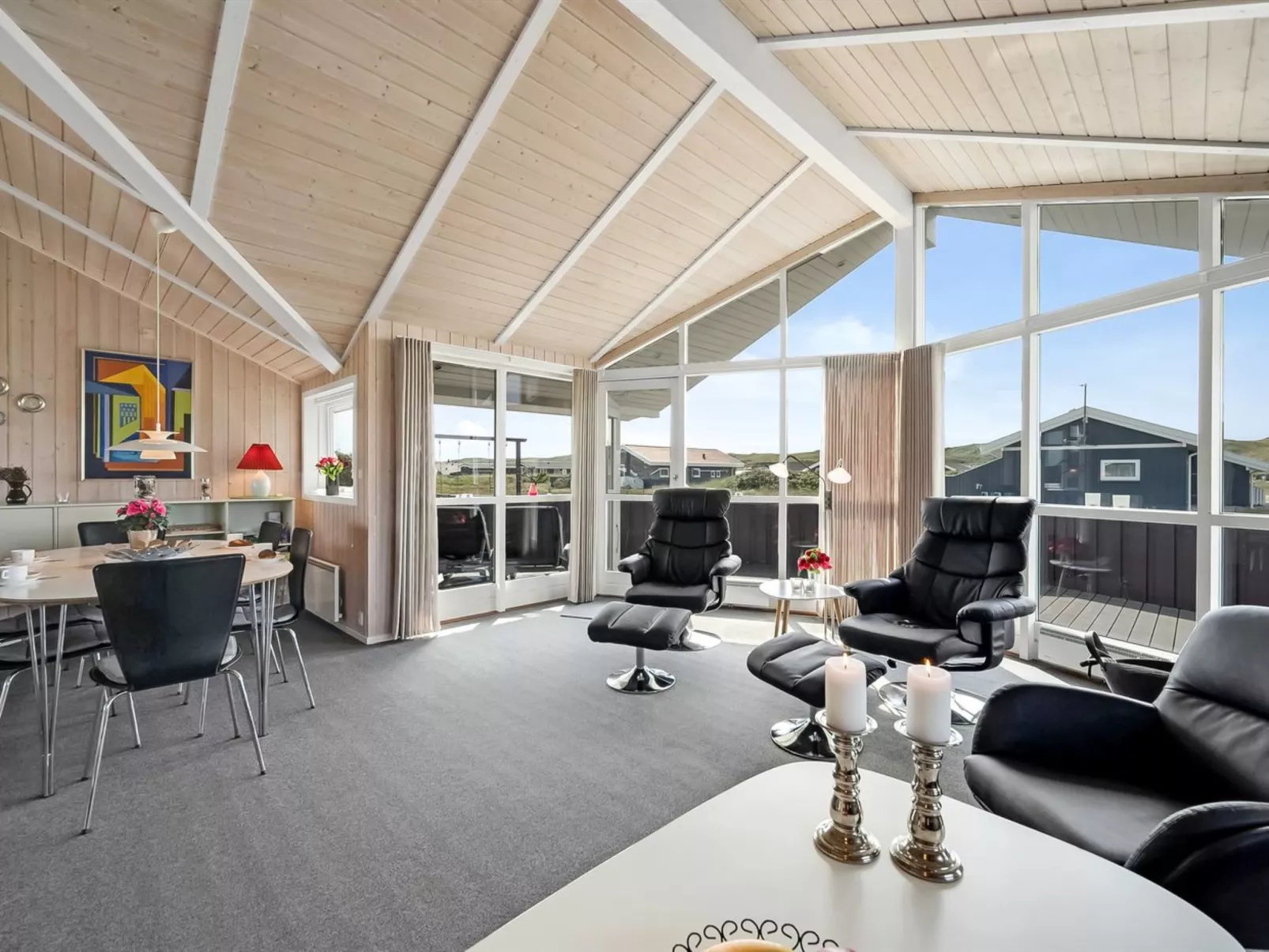 "Thrugot" -  from the sea-Binnen