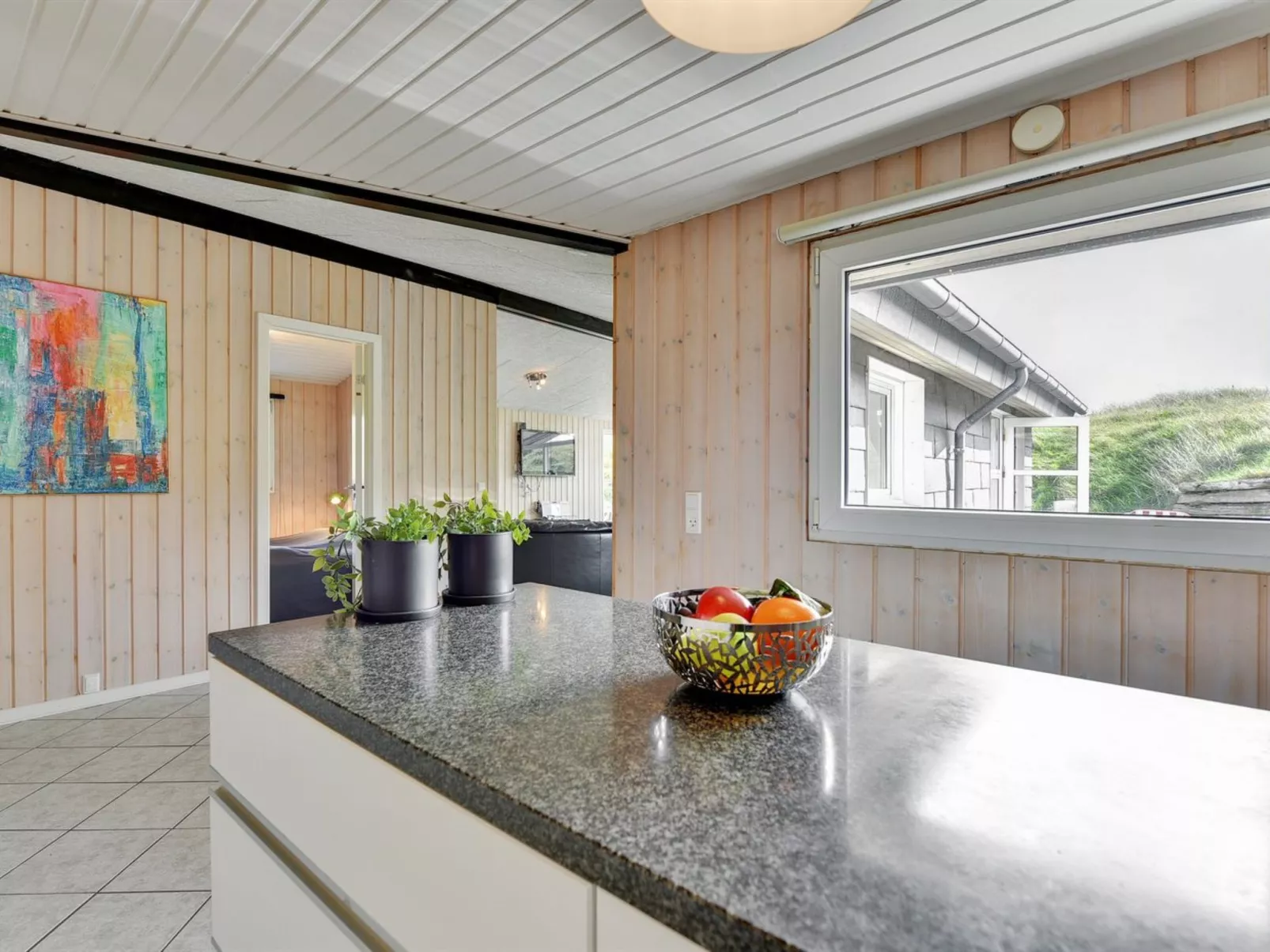 "Jess" -  from the sea-Binnen