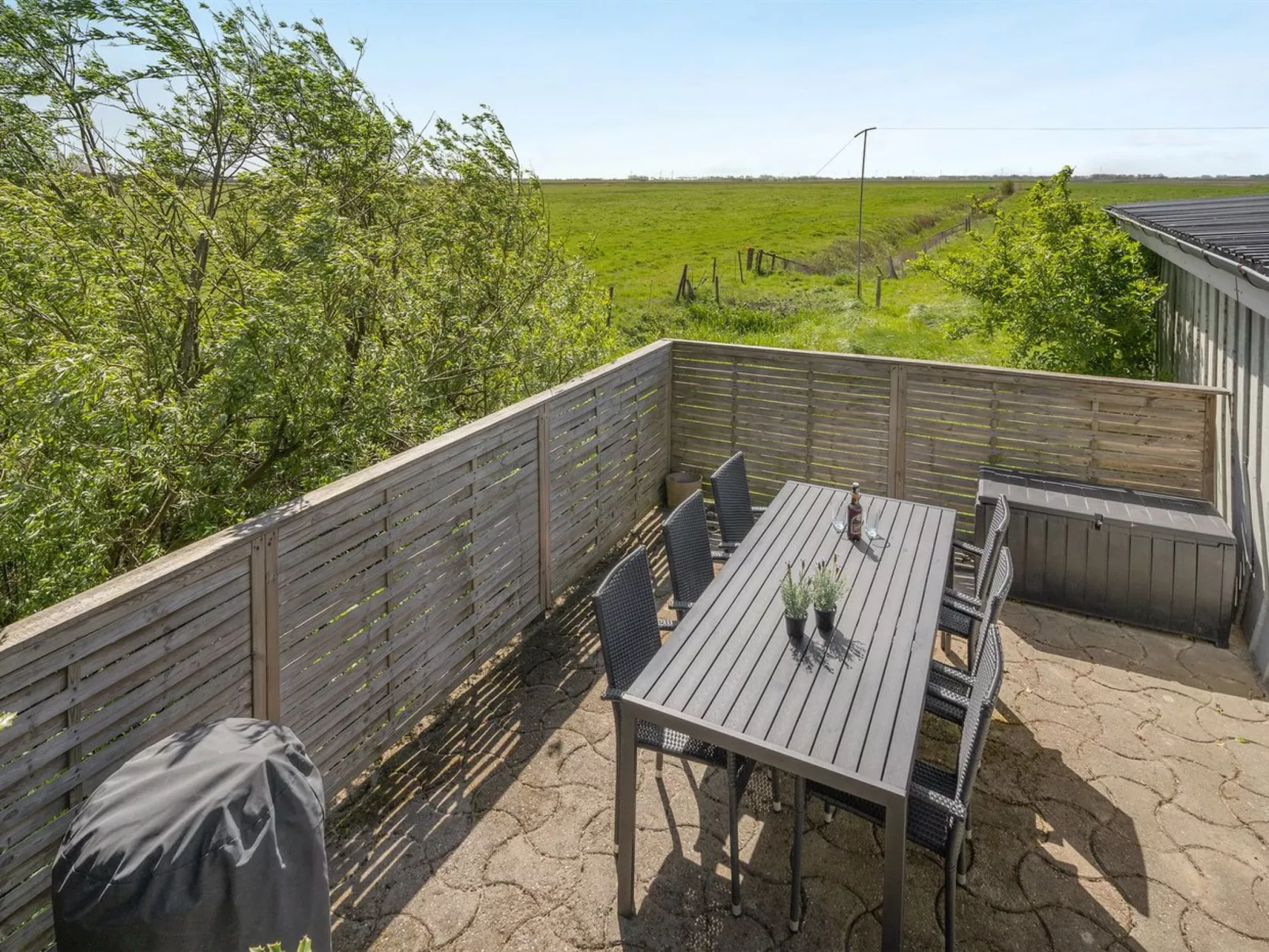 "Inda" - 10km from the sea-Buiten