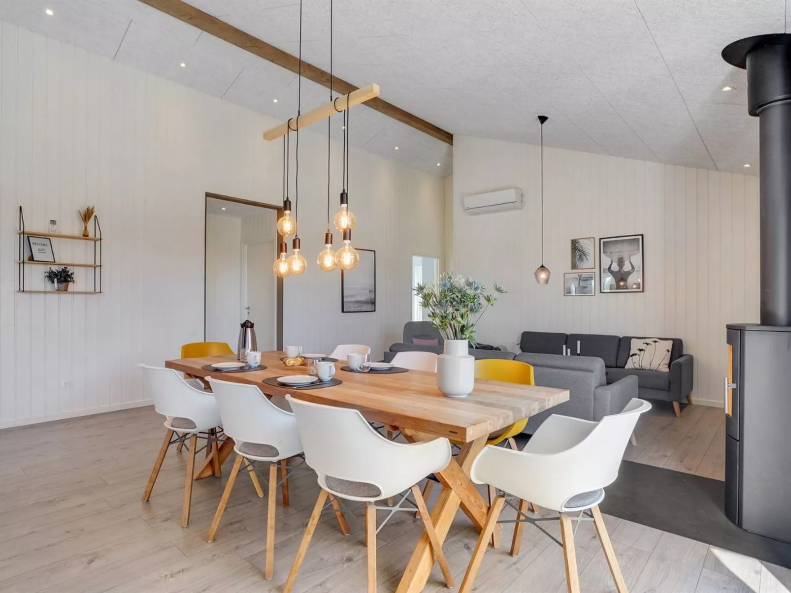 "Grimar" - 600m from the sea-Binnen