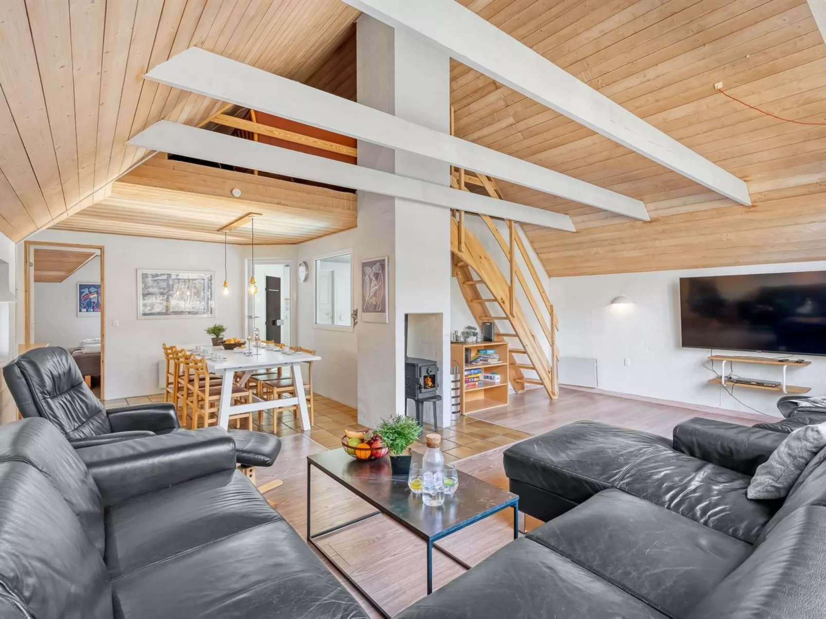 "Dorris" - 4.3km from the sea-Binnen