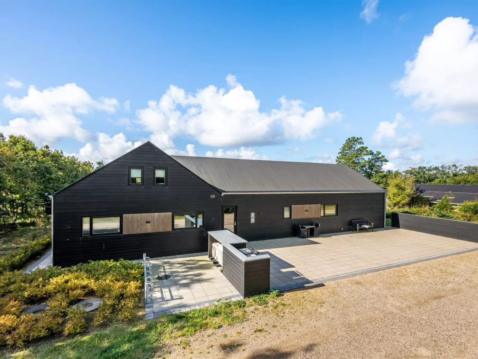 "Tinella" - 250m to the fjord-Buiten