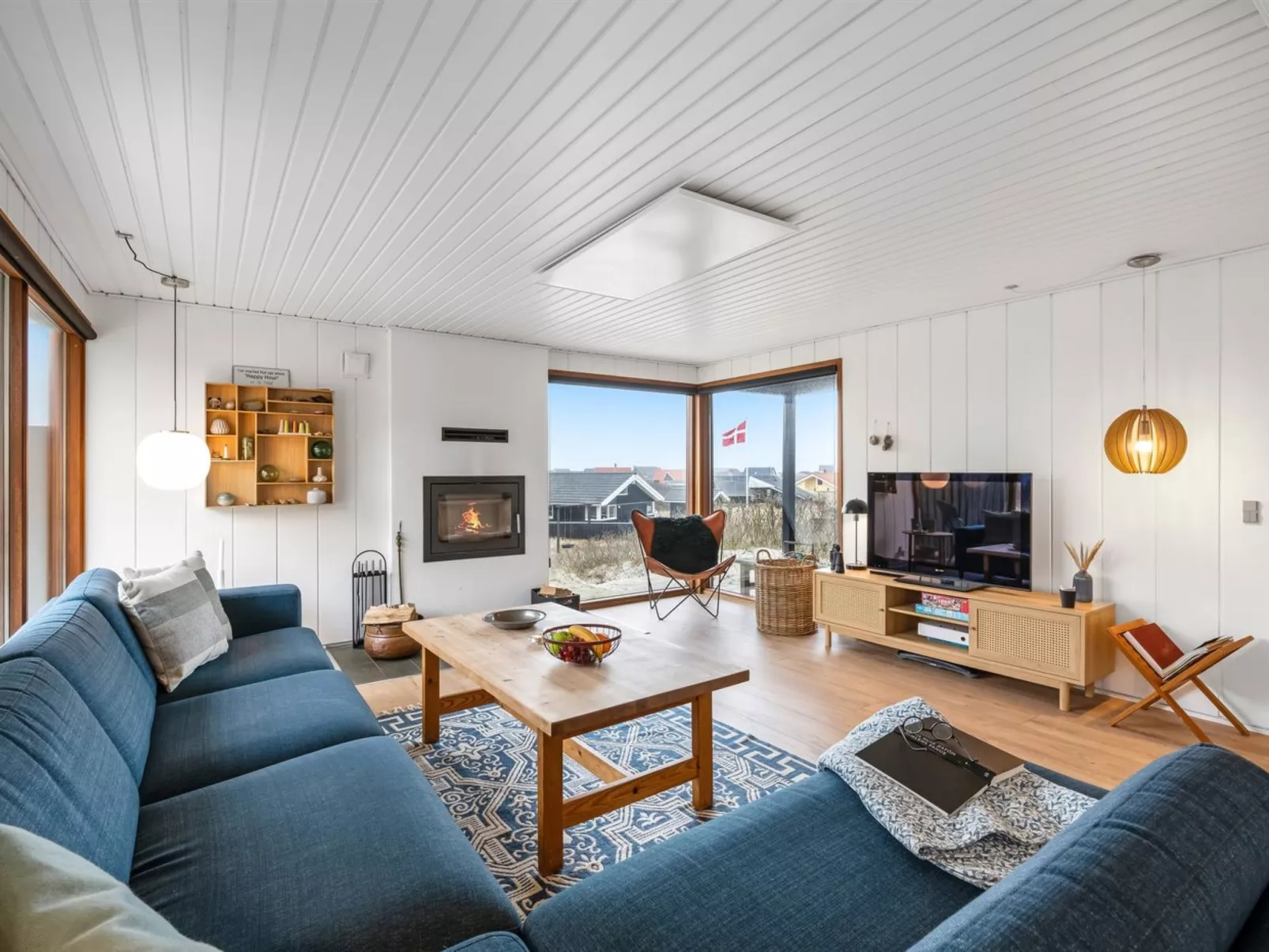 "Eyla" -  from the sea-Binnen