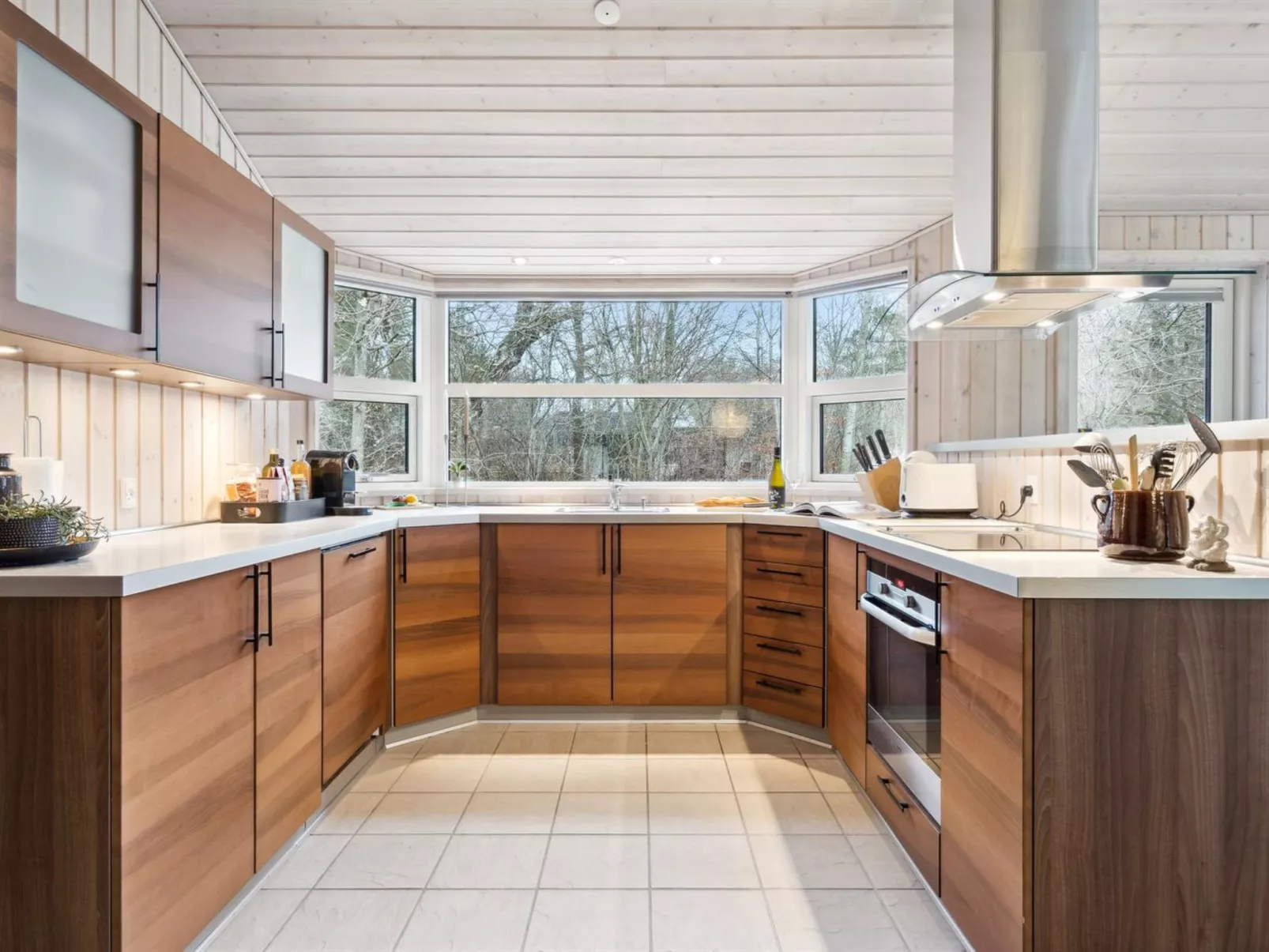 "Ananda" - 900m from the sea-Binnen