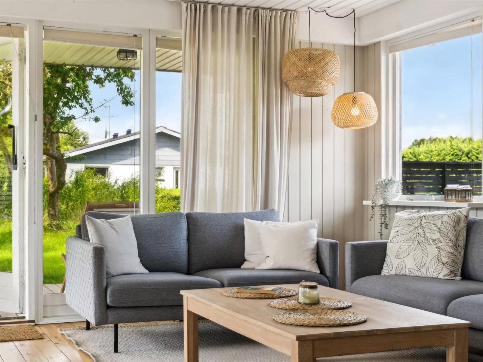 "Volmer" - 700m from the sea-Binnen