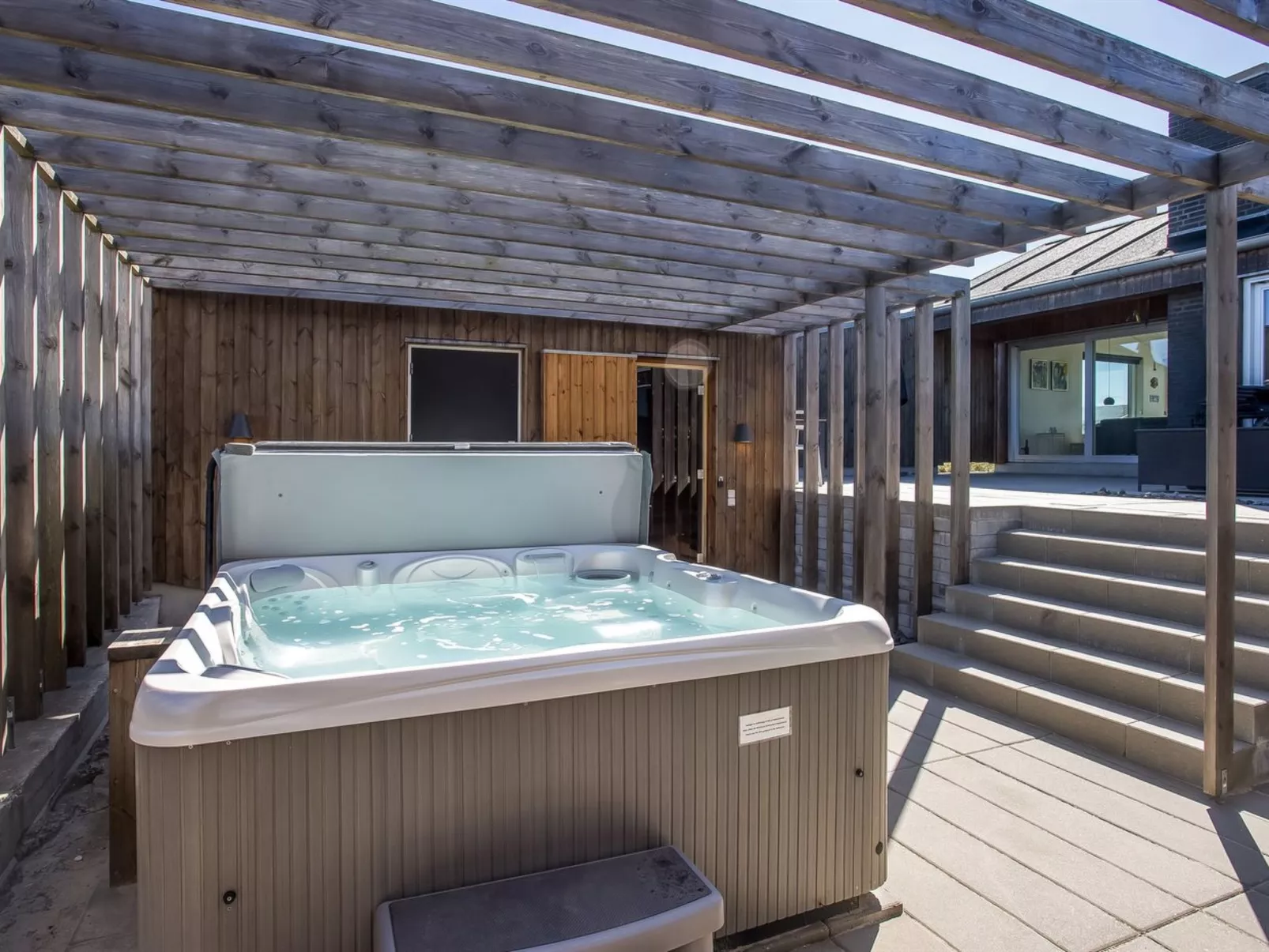 "Carit" - 450m from the sea-Binnen