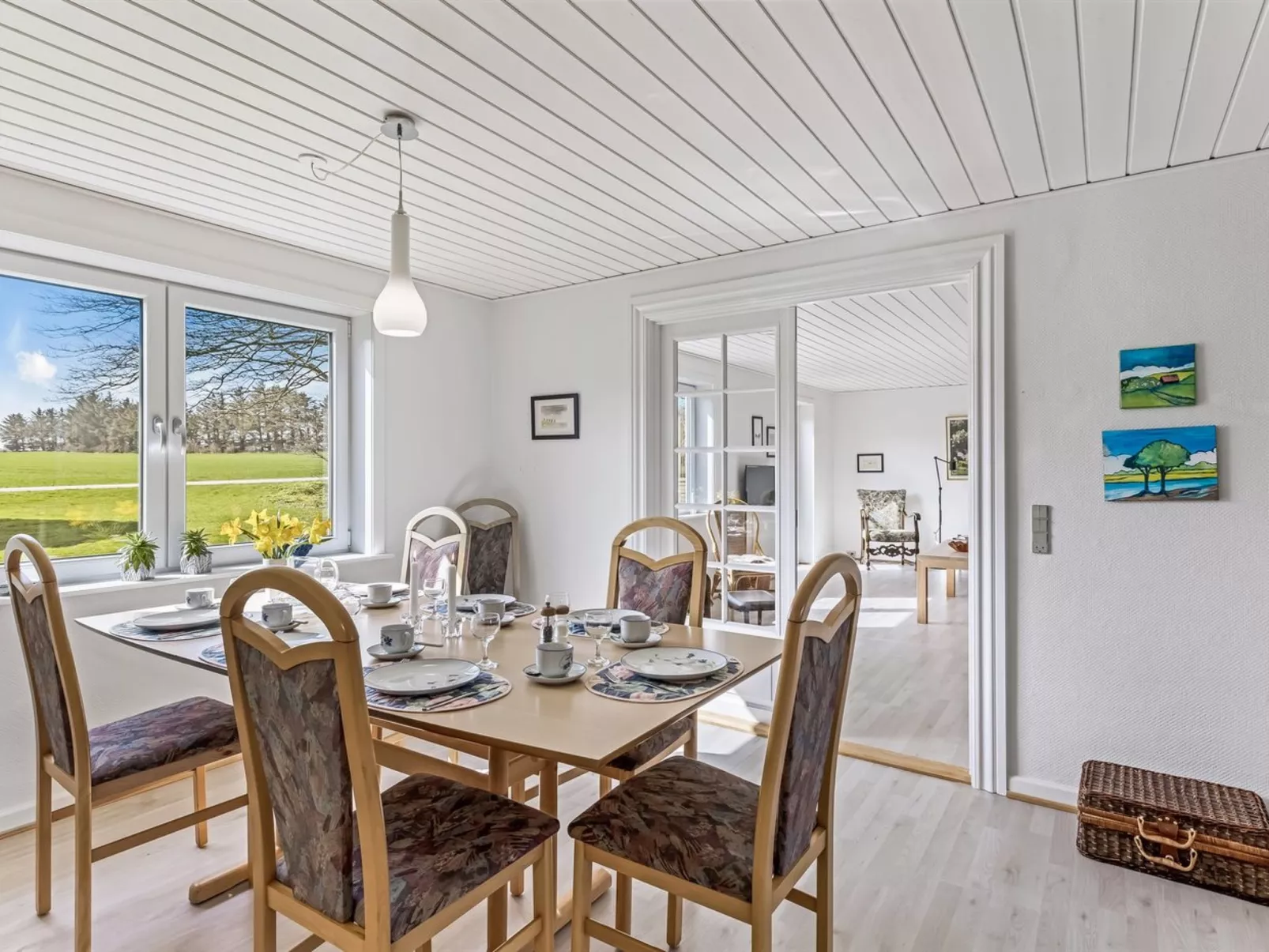 "Kerrin" - 1km from the sea-Binnen