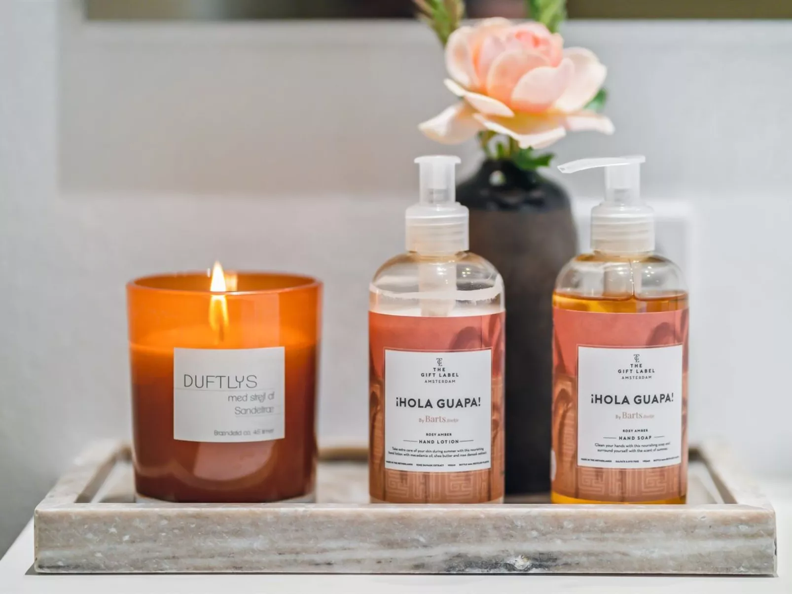 "Karlene" - 300m from the sea-Binnen